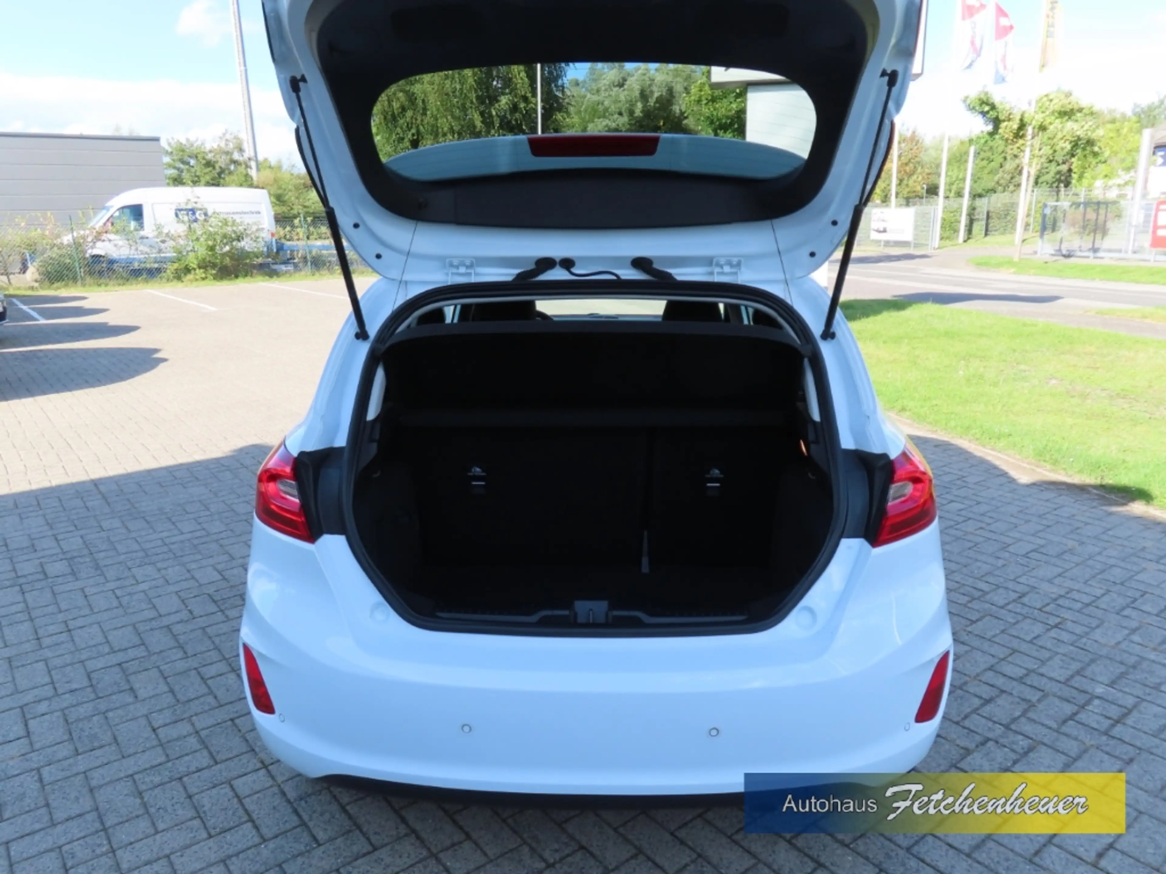 Ford Fiesta Titan. NAVI+LED+RFK+ACC+SHZ+B&O+ALU+PANO — photo 12