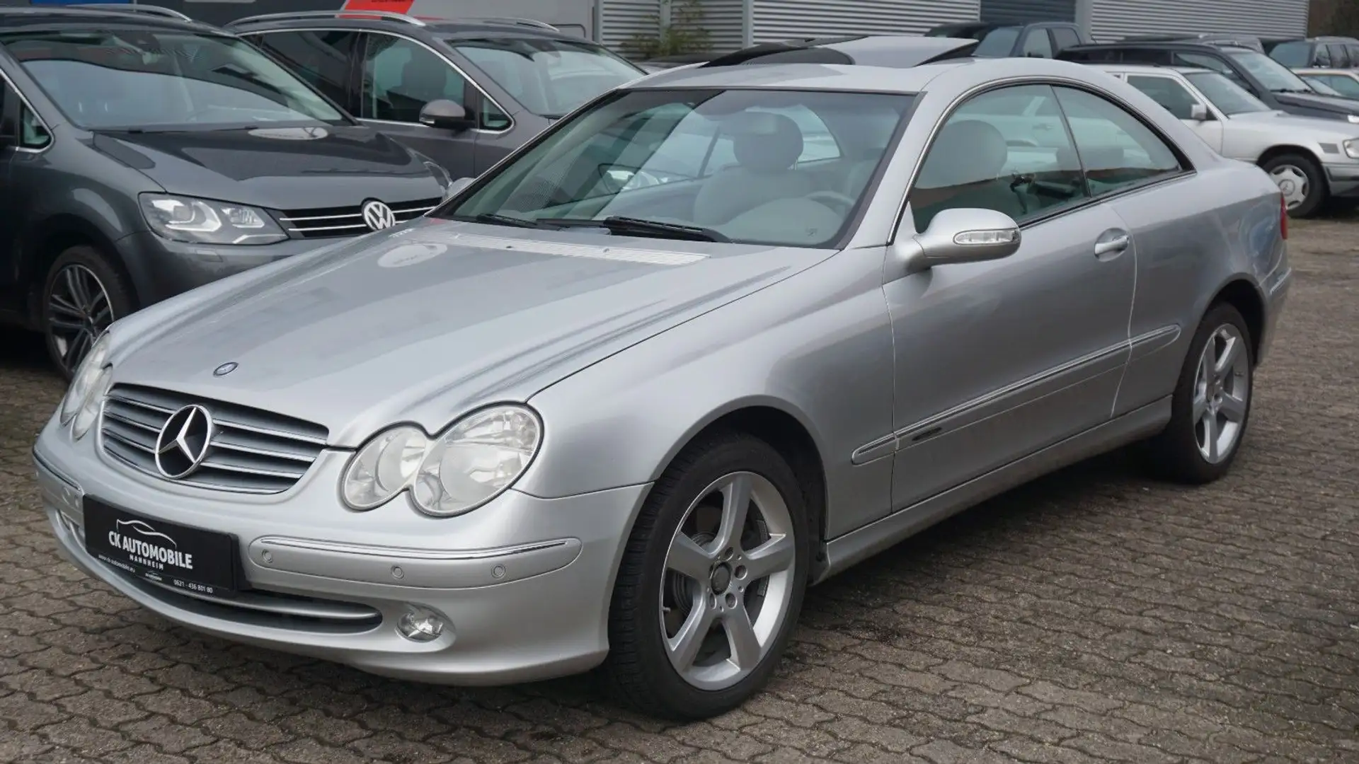 Mercedes-Benz CLK 240 ELEGANCE GSD*LEDER*PDC*TEMPO*AUTOMATIK!! Silber - 2