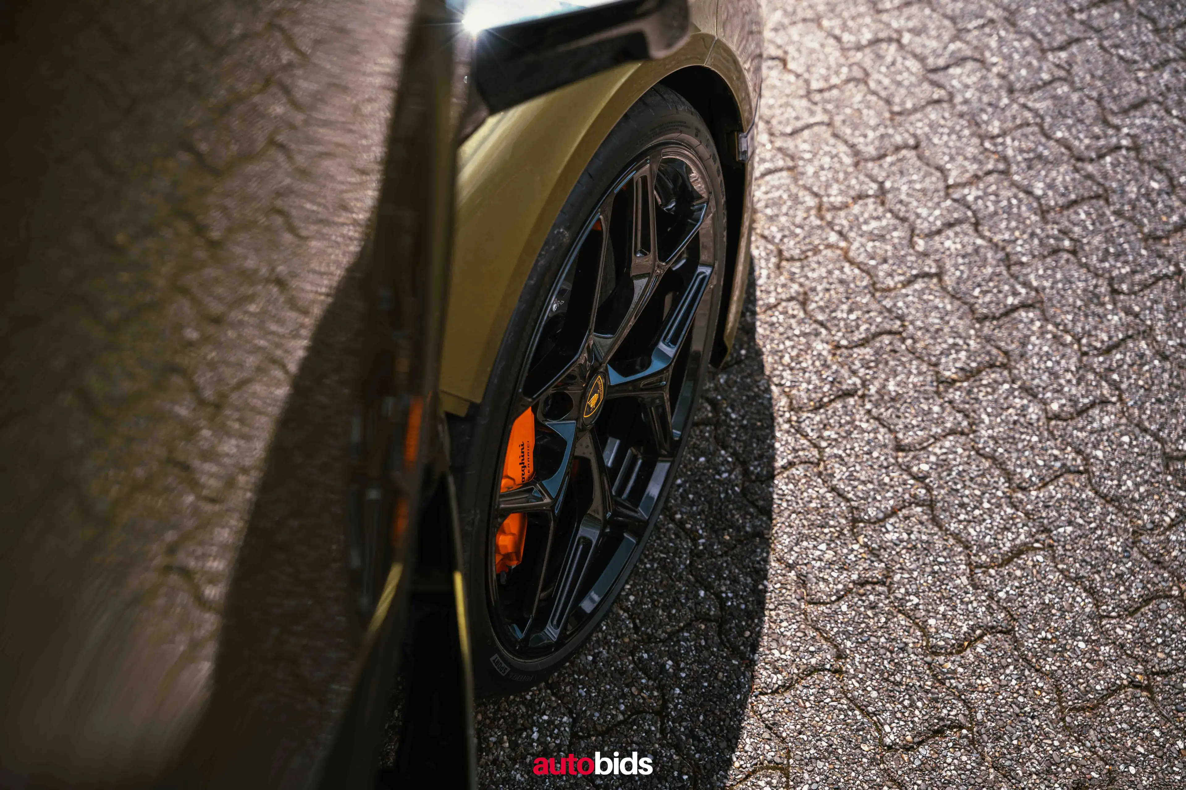 Lamborghini Revuelto Ad Personam — photo 7