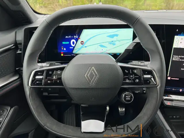 Renault Rafale view 25