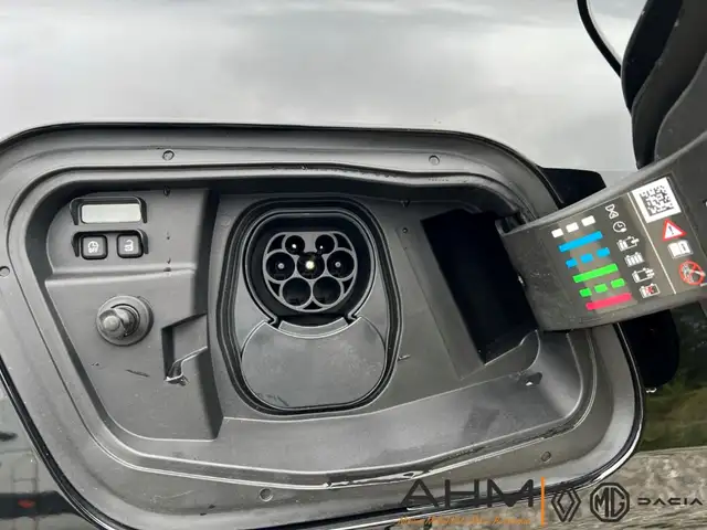 Renault Rafale view 20