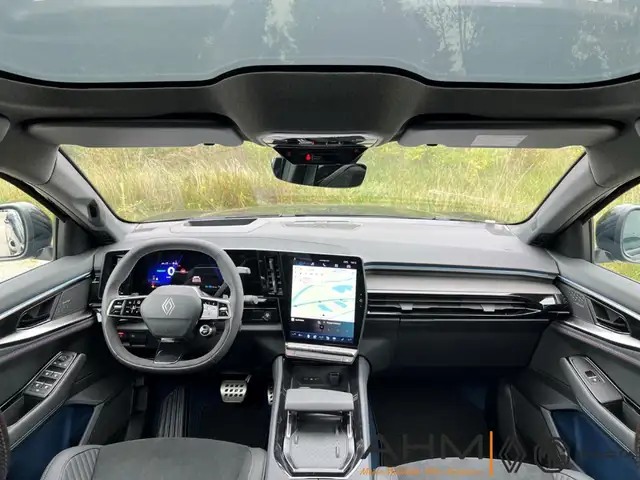 Renault Rafale view 13