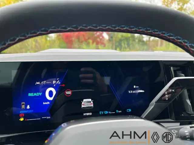 Renault Rafale view 18