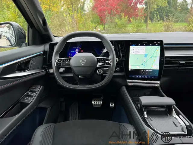 Renault Rafale view 15
