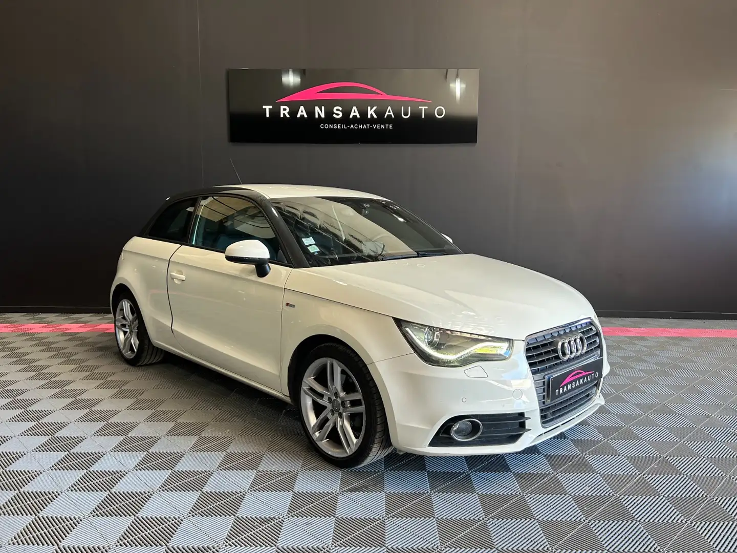 Audi A1 S line S tronic Maro - 1