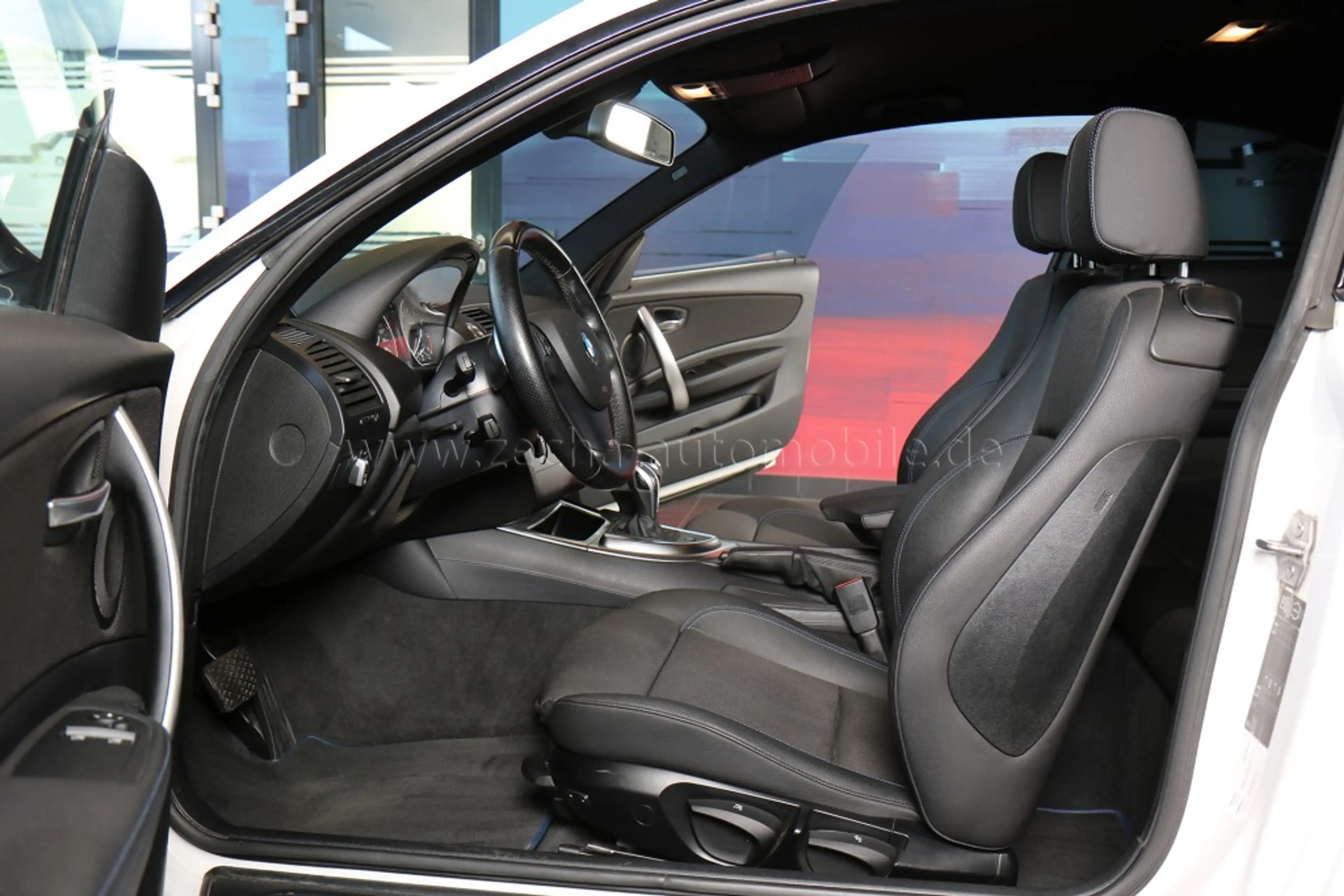 BMW 135 DKG Coupé Sport-Edition.Xenon.Sportsitz.18 — photo 3