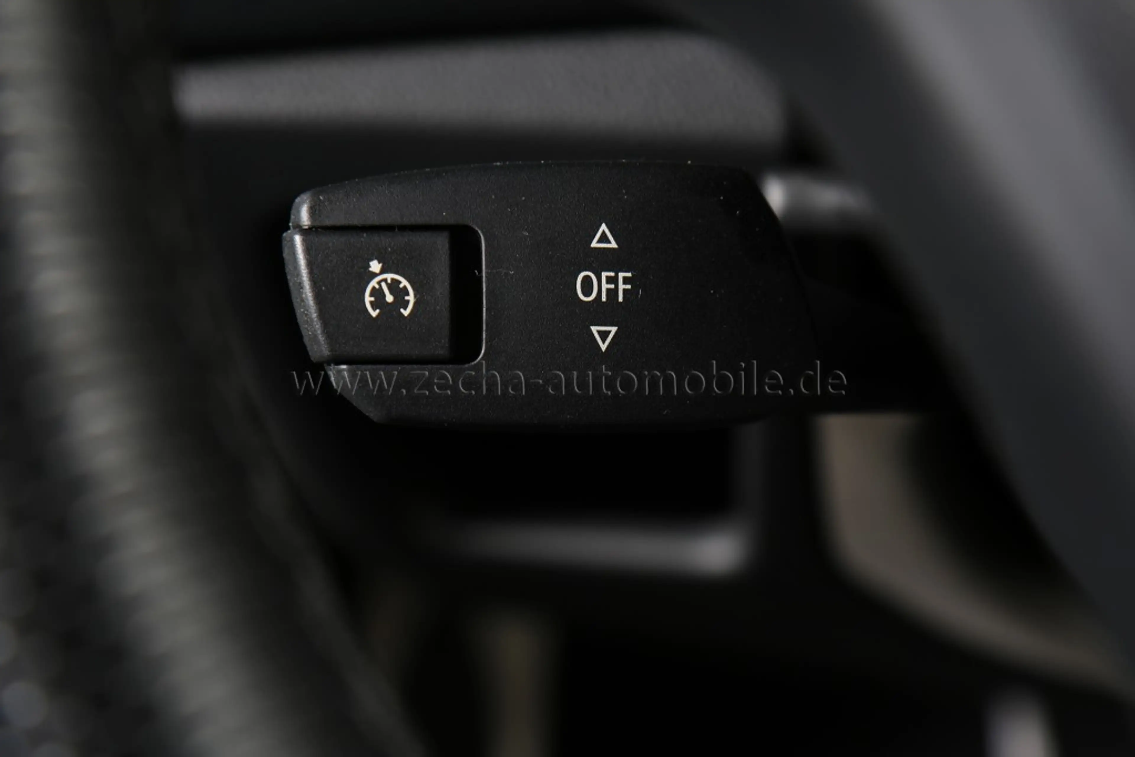 BMW 135 DKG Coupé Sport-Edition.Xenon.Sportsitz.18 — photo 7
