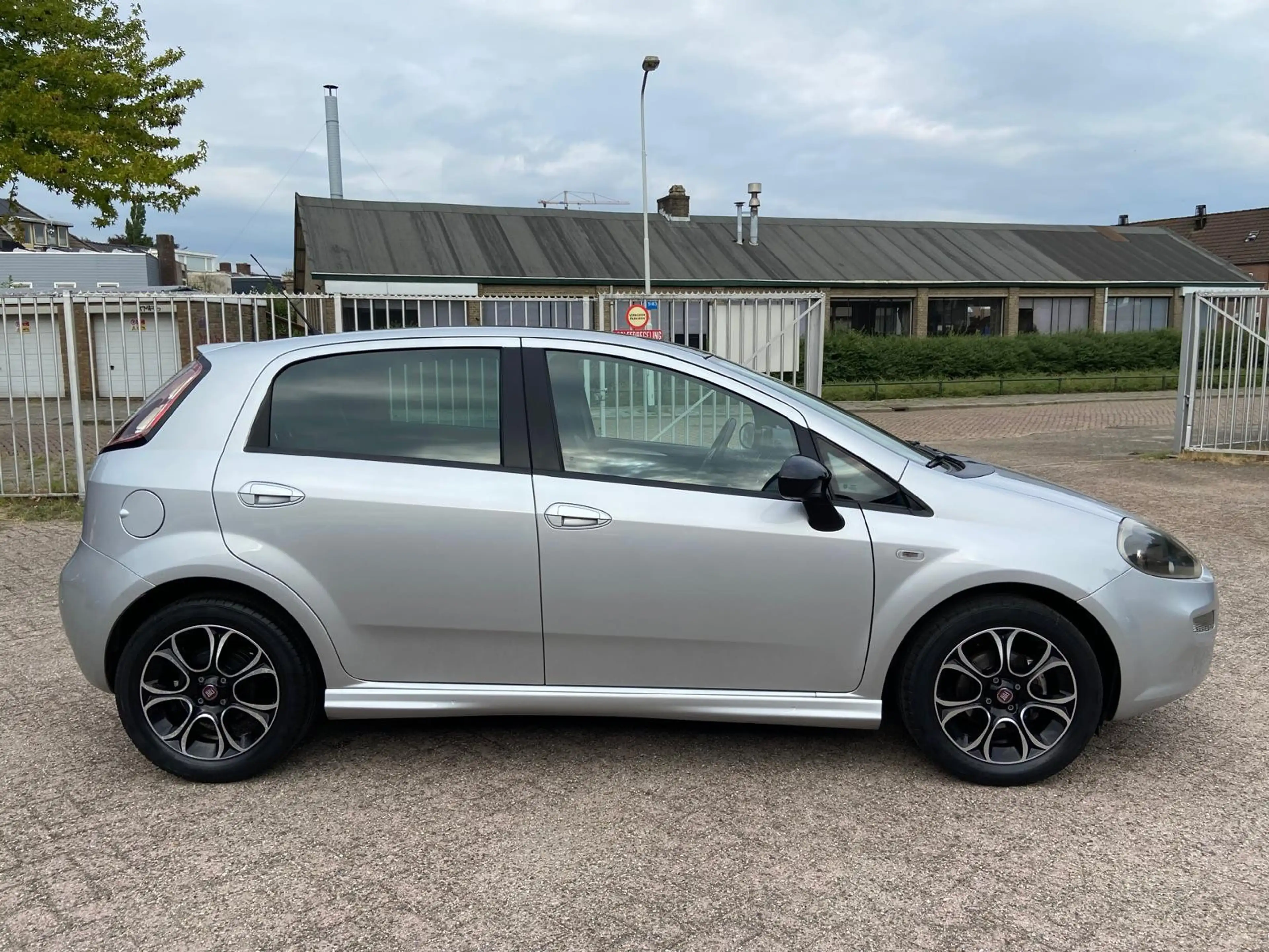 Fiat Punto Evo 0.9 TwinAir Racing — photo 3