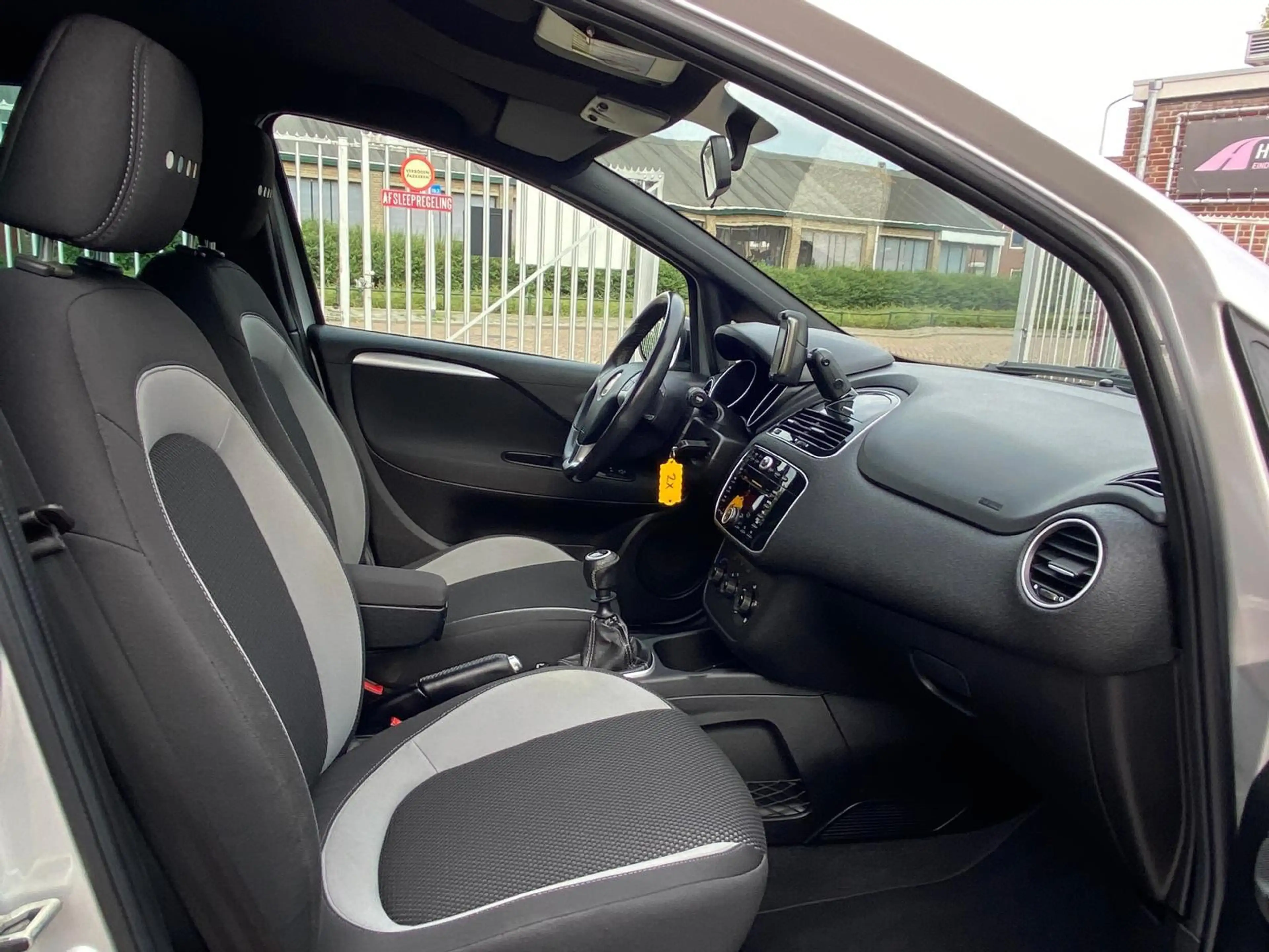 Fiat Punto Evo 0.9 TwinAir Racing — photo 6