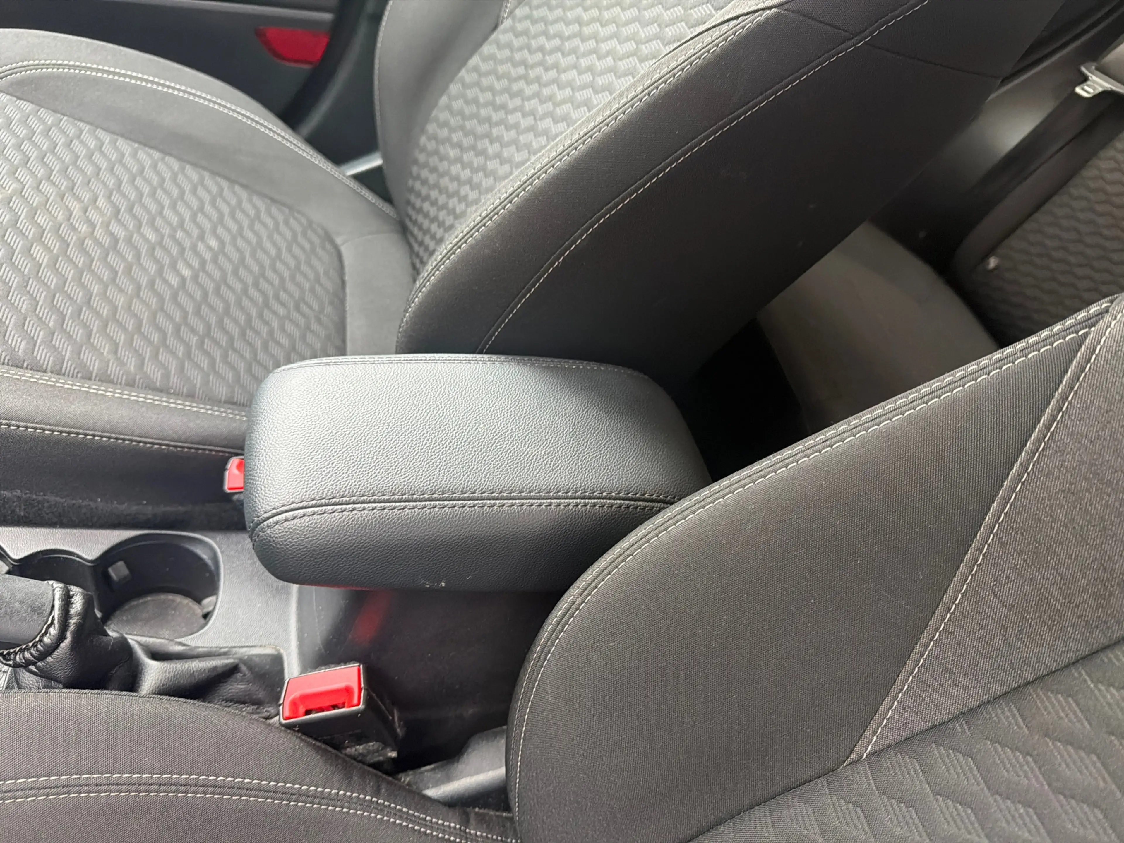 Ford Fiesta 1.0 EcoBoost Hybrid Titanium X. Wij zijn altijd de — photo 15