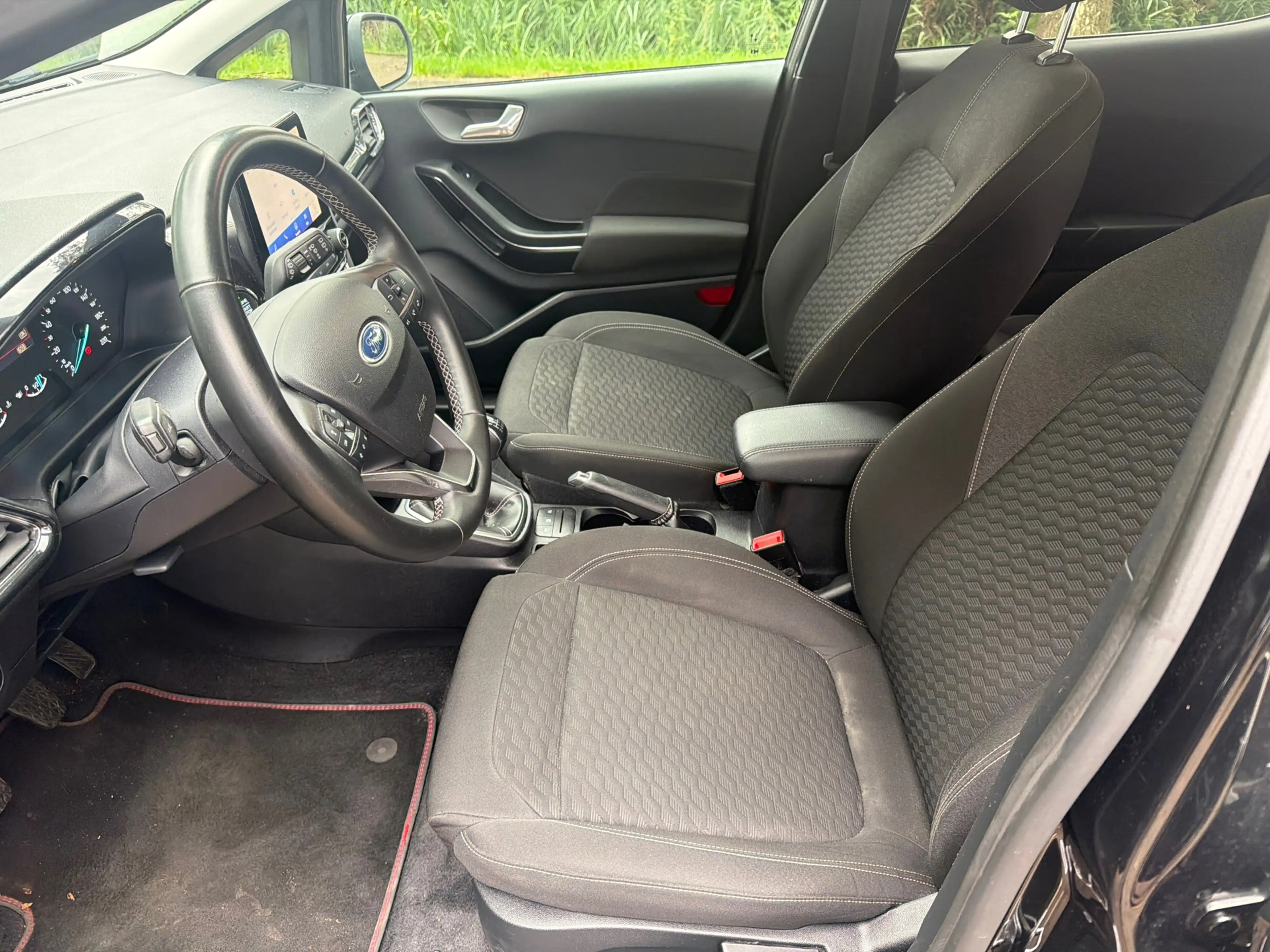 Ford Fiesta 1.0 EcoBoost Hybrid Titanium X. Wij zijn altijd de — photo 12