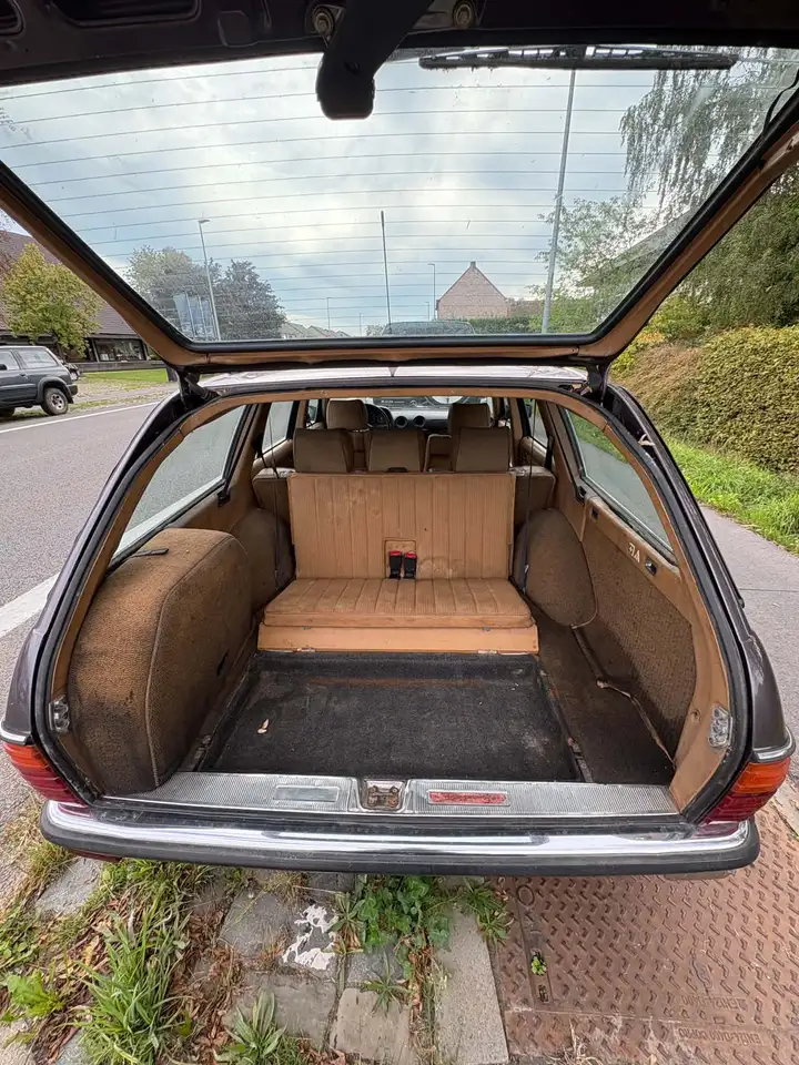 Mercedes-Benz 300 W123 300TD, foto 9