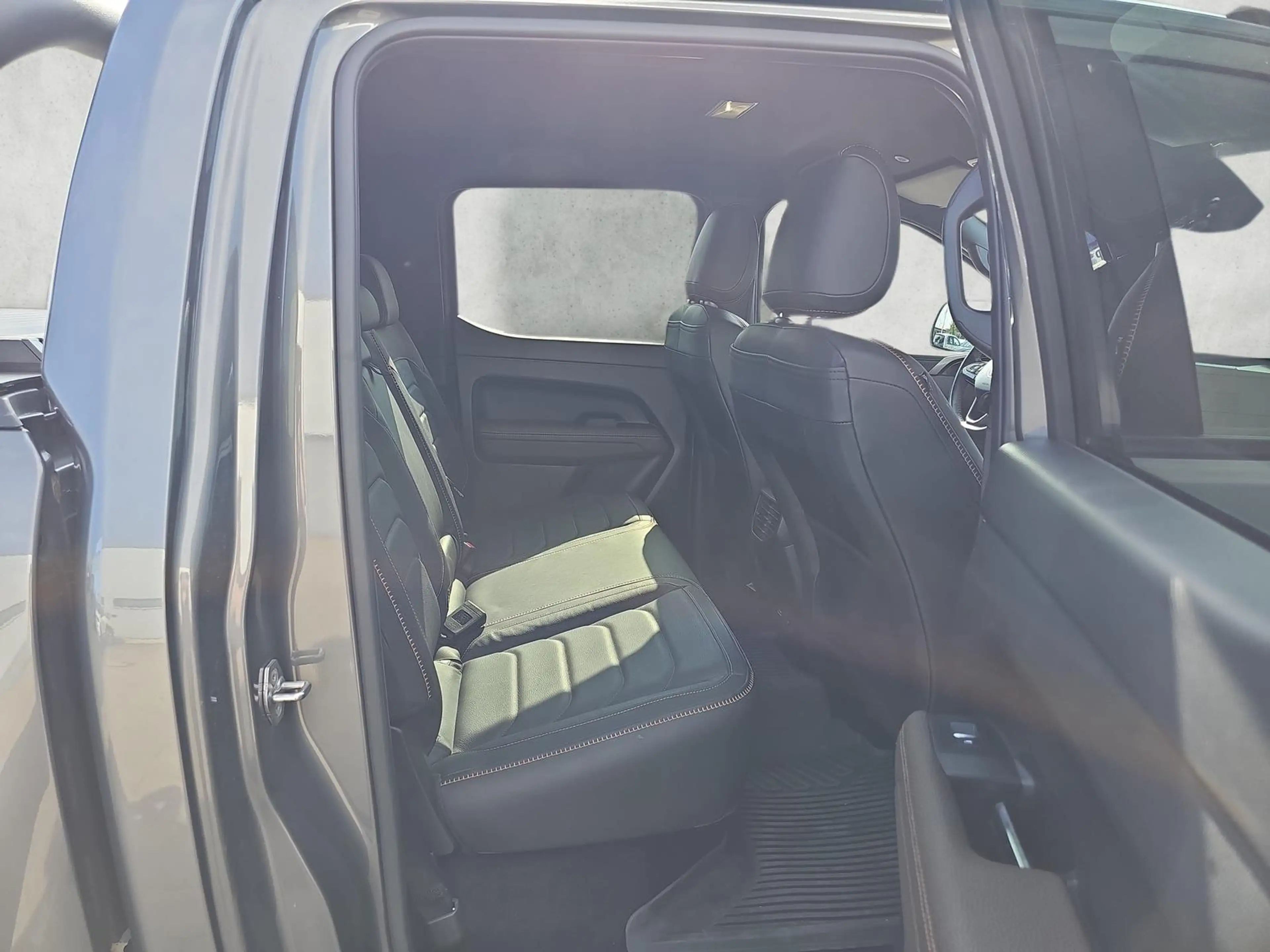 Volkswagen Amarok 3.0 TDI 4M AT DoKa PanAmericana AHK Rollo — photo 14