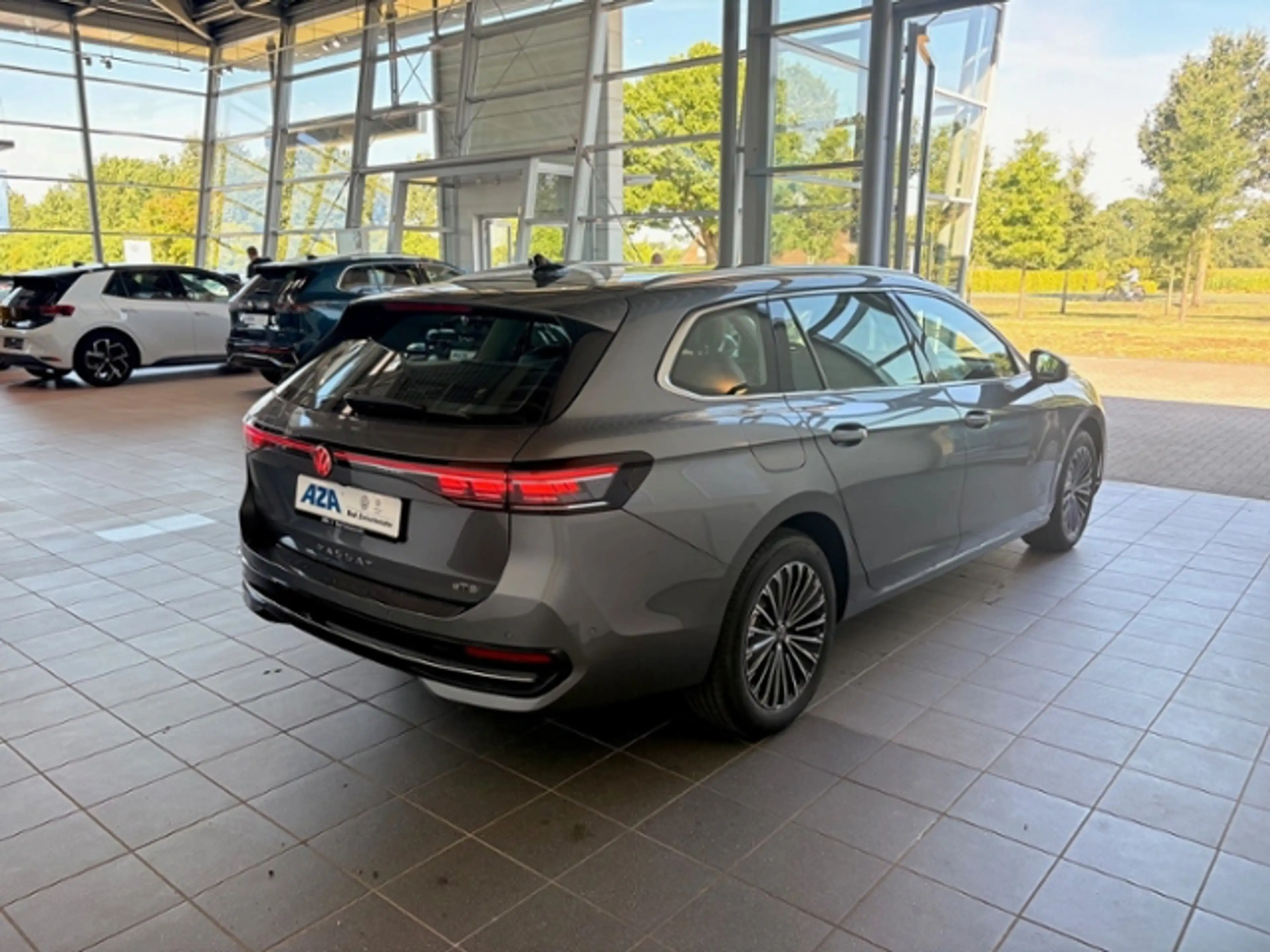 Volkswagen Passat Variant Elegance 1.5 eTSI AHK | NAVI | ACC | LED | KAMERA — photo 8