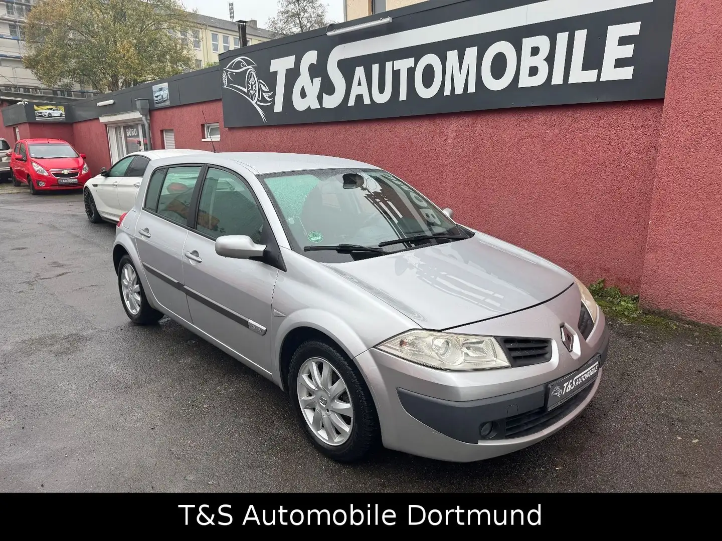 Renault Megane II 1.6 Lim. 5-trg. Dynamique Grau - 1
