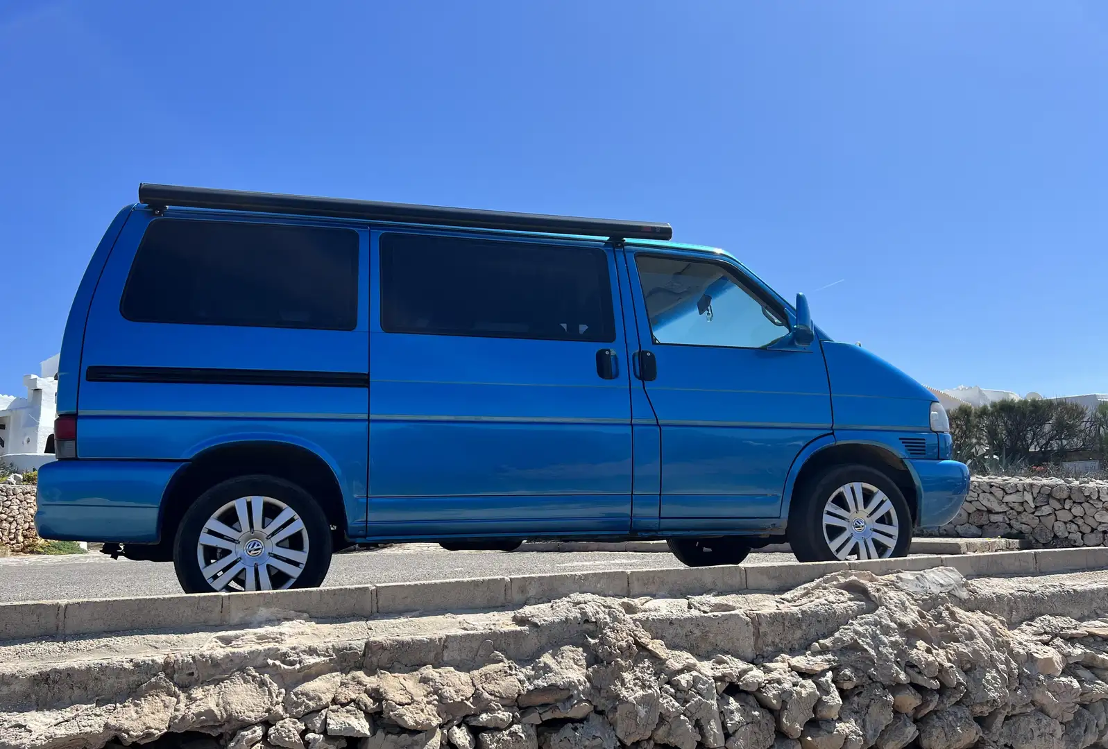 Volkswagen T4 Caravelle TDI 7DK2Y2 - 2