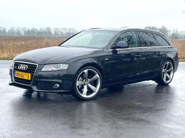 Audi A4 Avant 3.2 FSI S-Line Quattro NAP