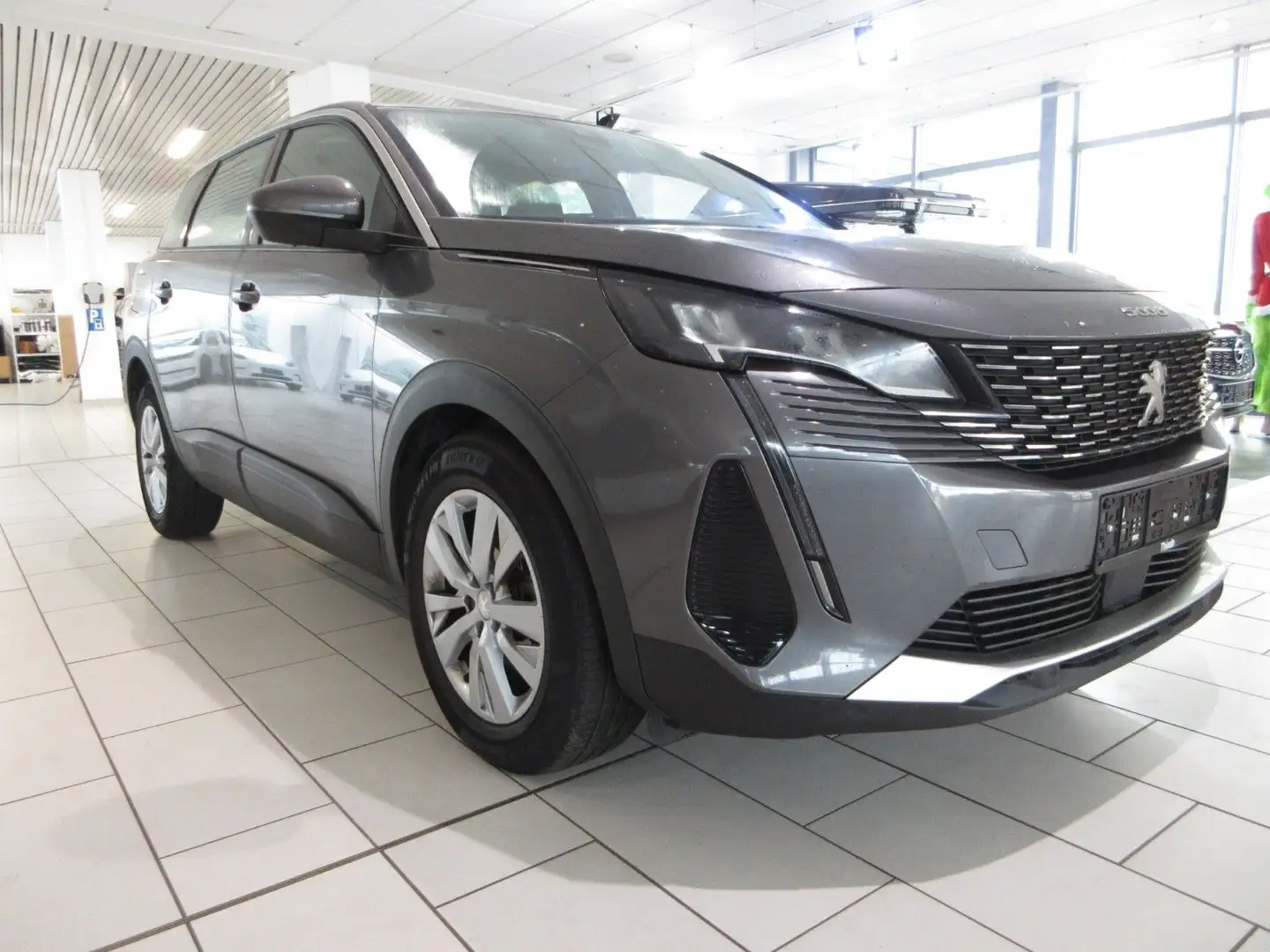 Peugeot 5008 Activ 1.2T LED/NAVI/PDC/R´CAM/TEMPO Szürke - 2