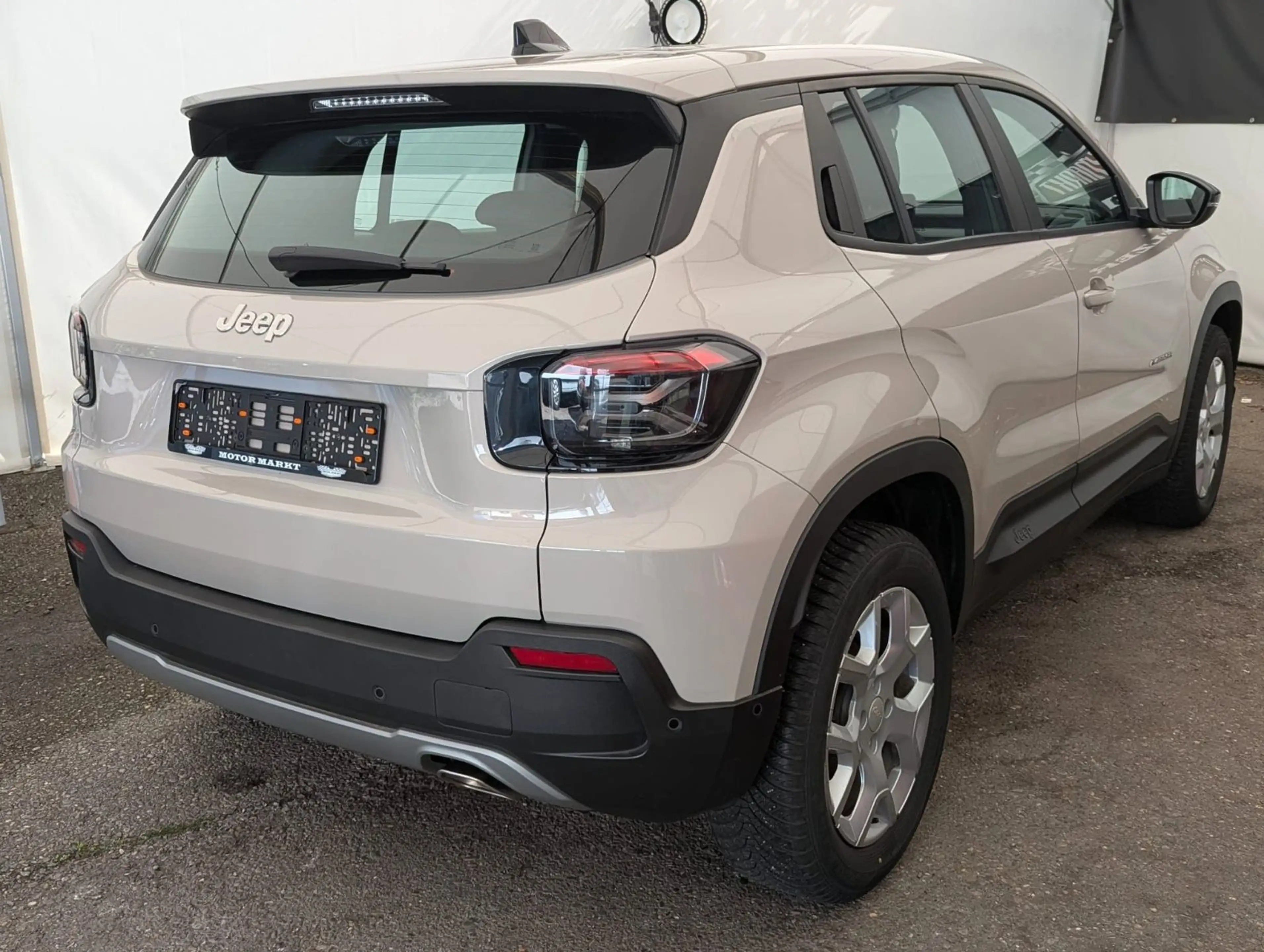 Jeep Avenger Altitude /Totwinkel/PDC/Carplay/LED — photo 6