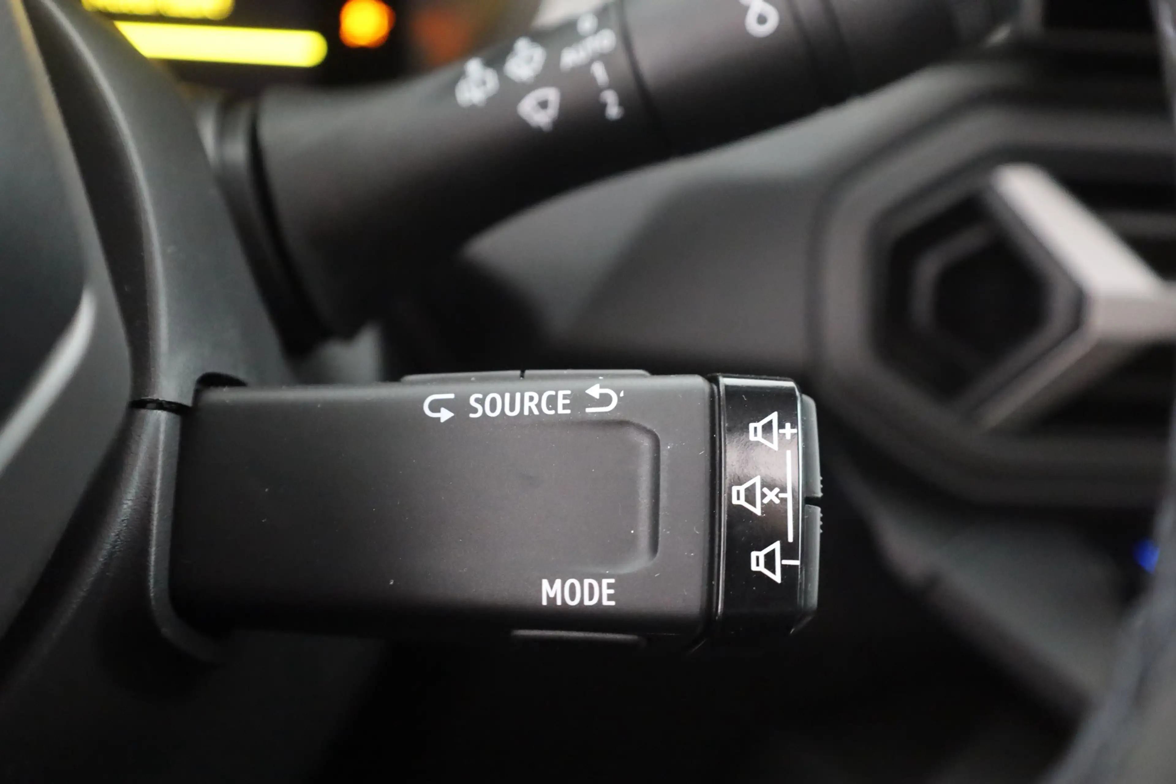 Dacia Bigster Journey HEV 155 Aut. LED ACC Navi 360° — photo 19