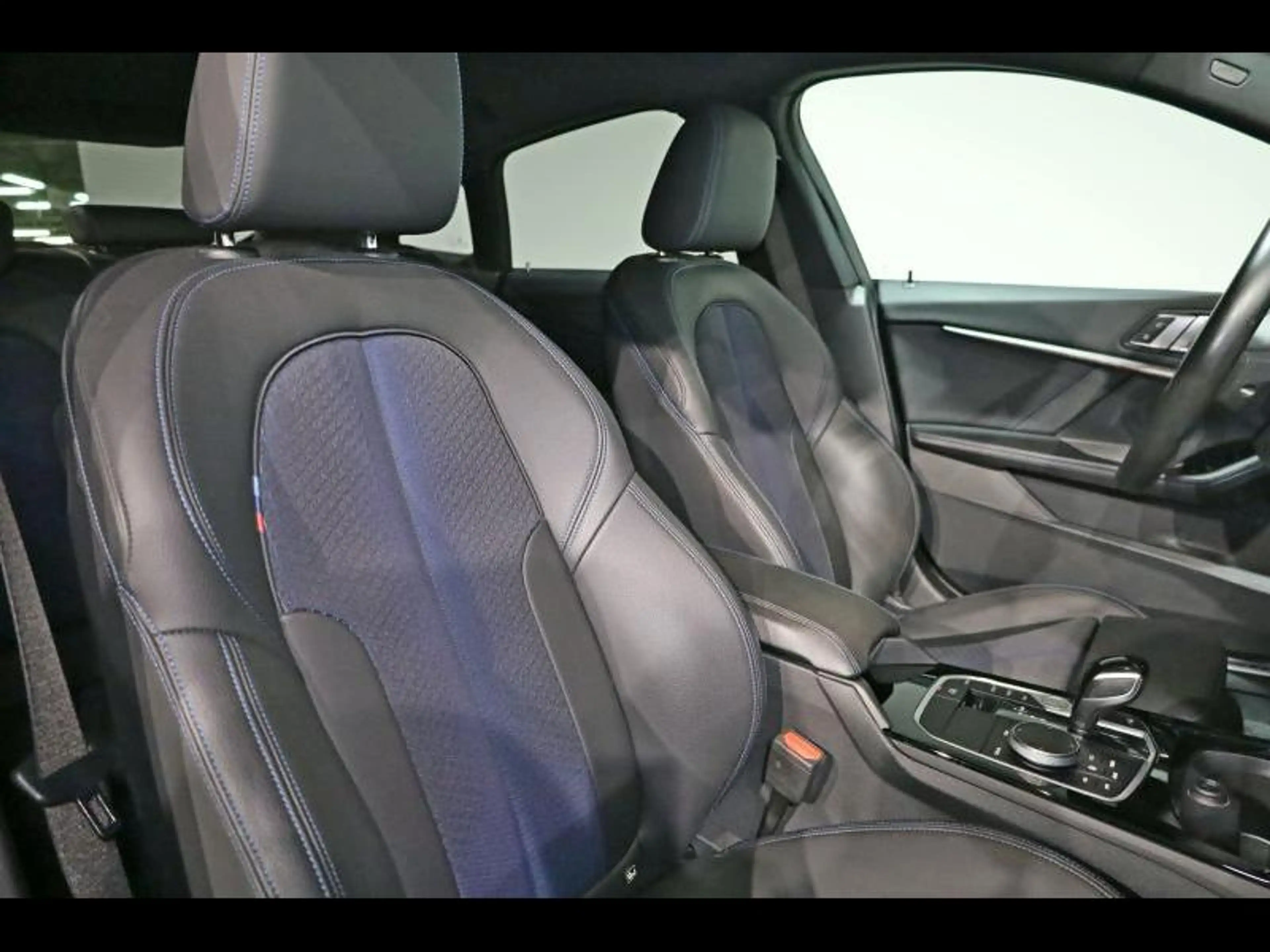 BMW 216 d Gran Coupé Kit M Sport — photo 11