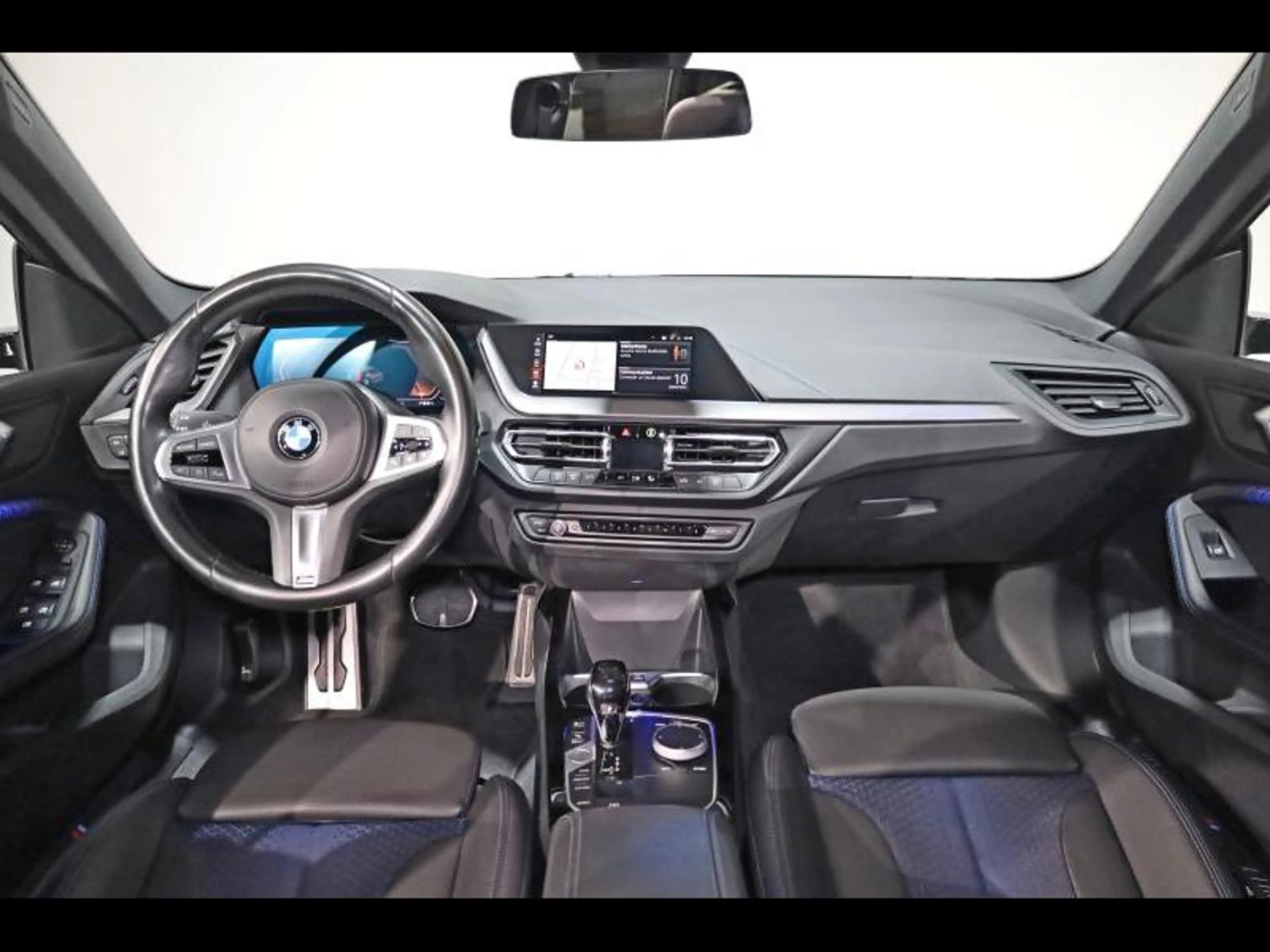 BMW 216 d Gran Coupé Kit M Sport — photo 7