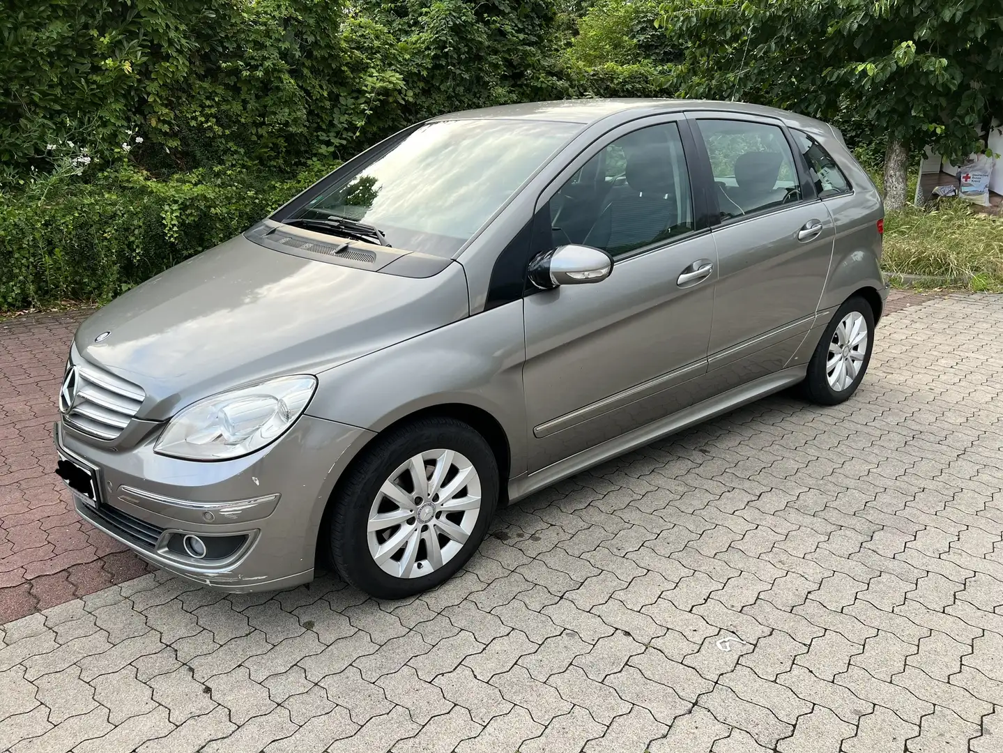 Mercedes-Benz B 200 - 2