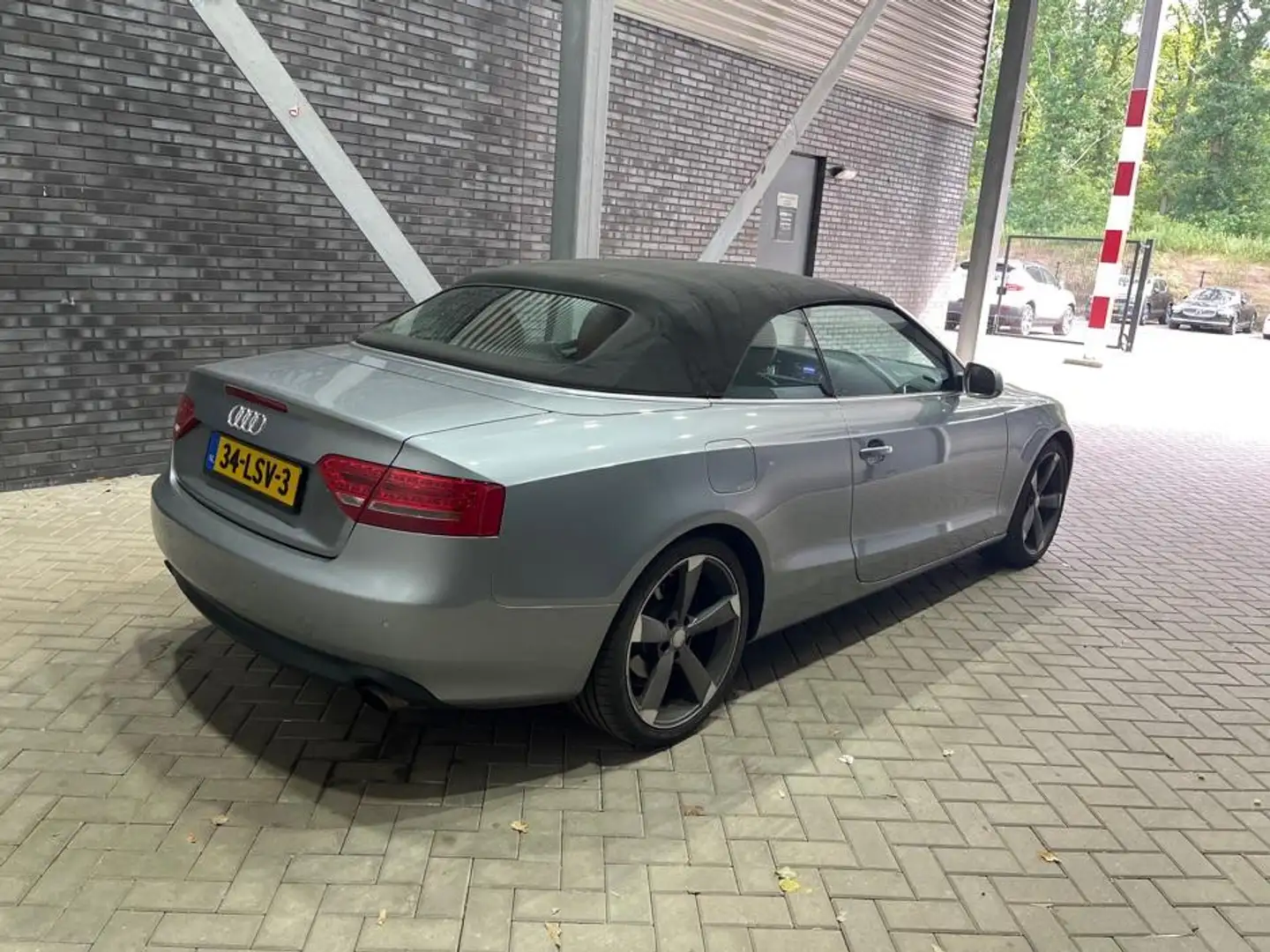 Audi A5 Cabriolet 1.8 TFSI Pro Line | Automaat | Vol-Leder Gris - 2
