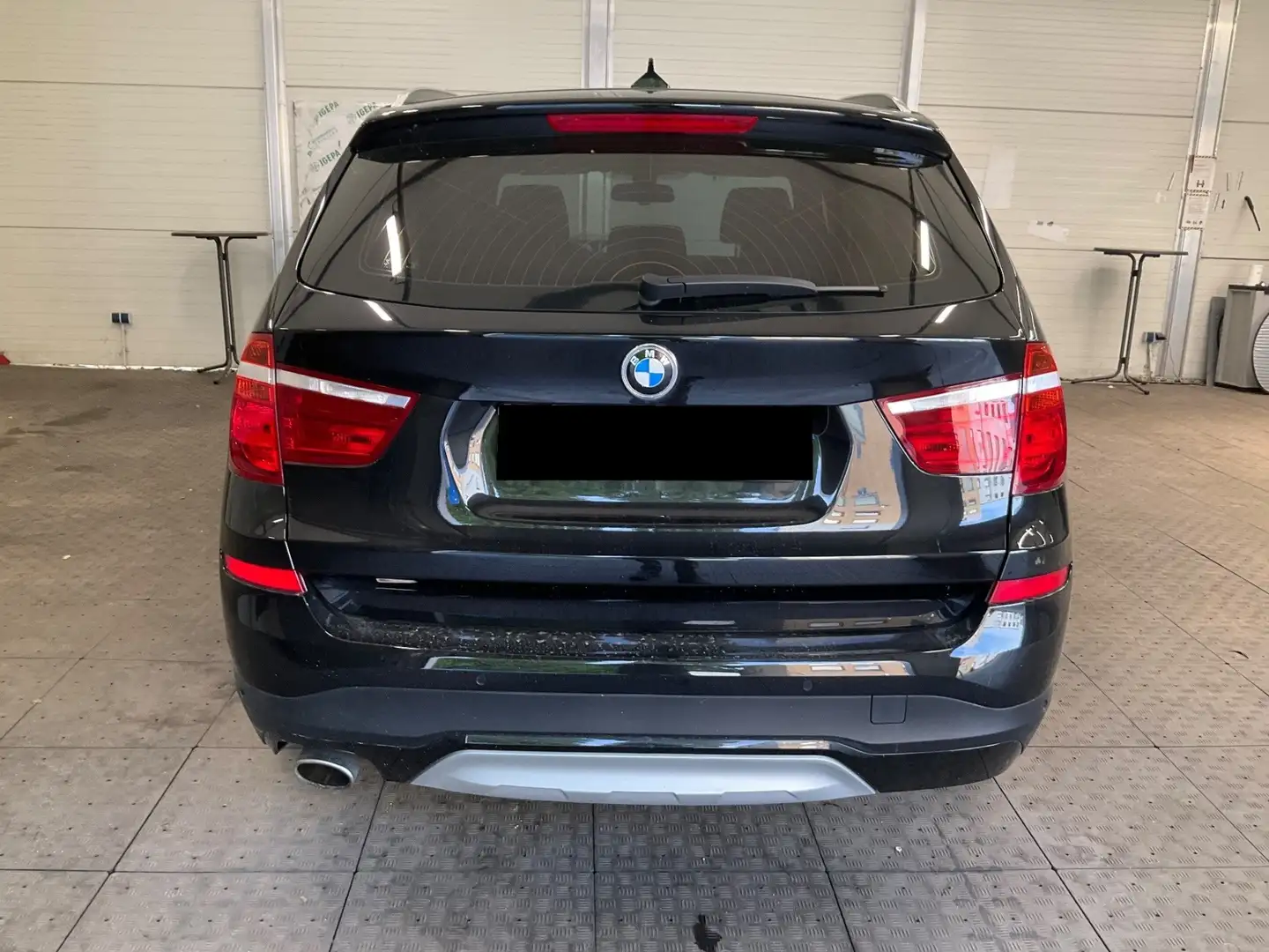 BMW X3 xDrive20d Aut. Noir - 2