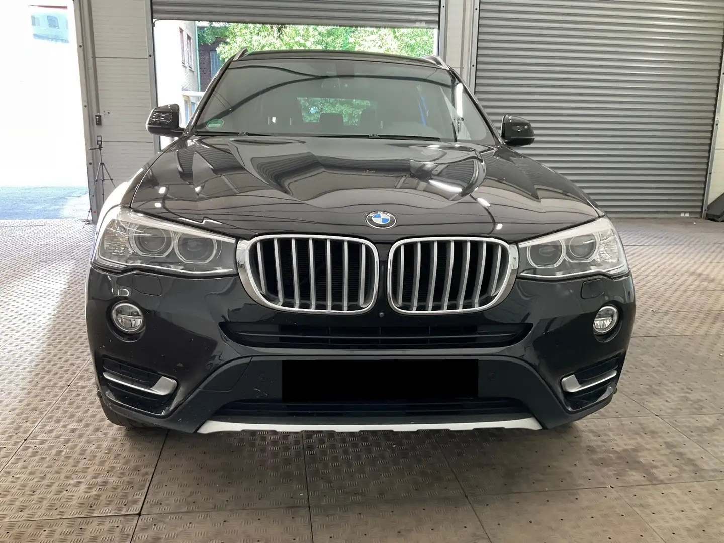BMW X3 xDrive20d Aut. Noir - 1