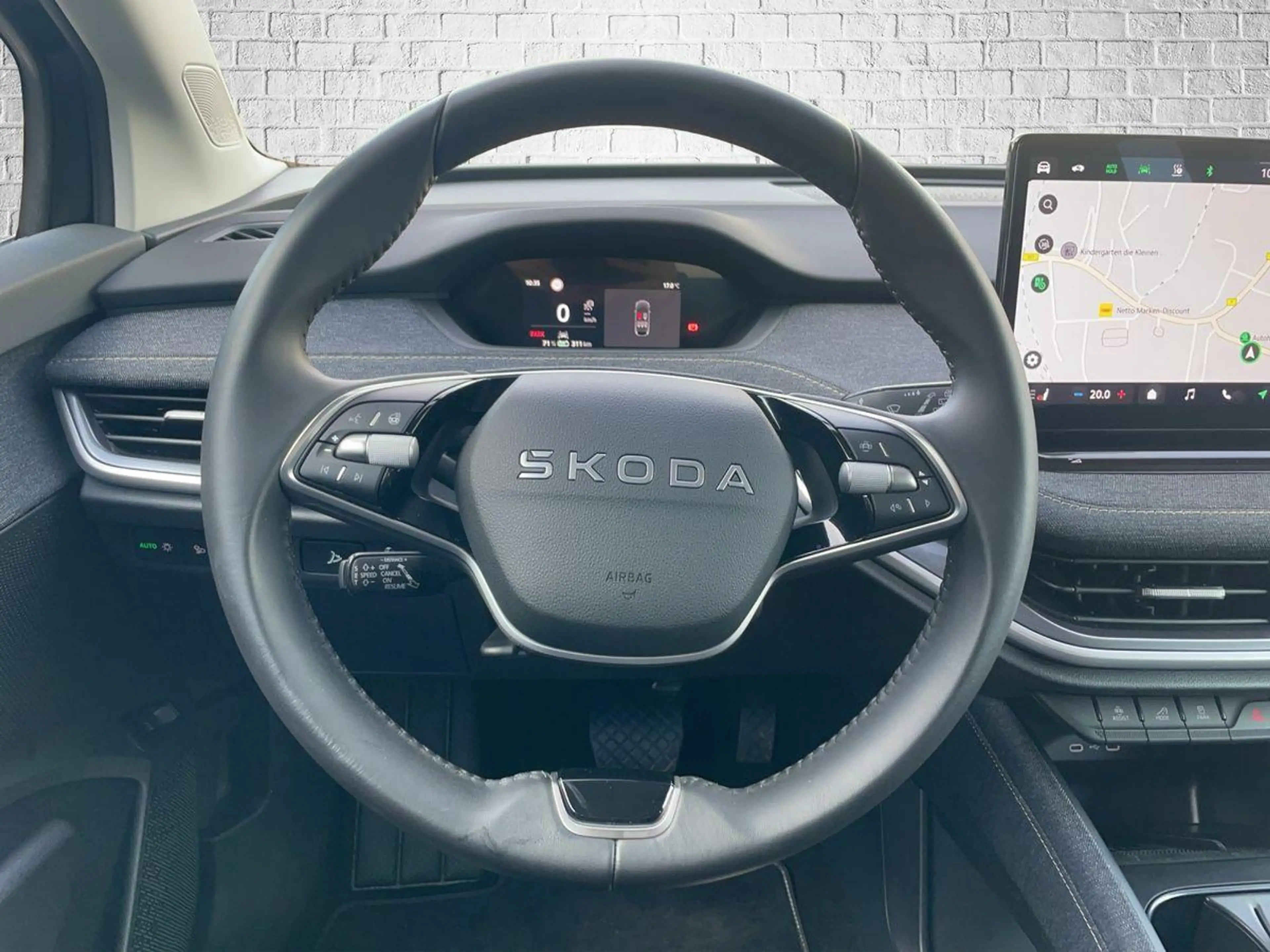 Skoda Elroq 85 Loft NAVI/AHK/pACC/Matrix/Winter/Kamera — photo 10