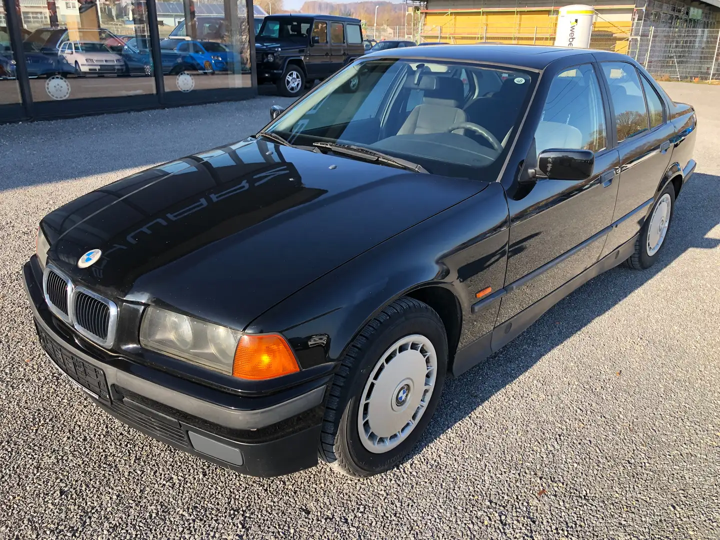 BMW 316 i*Klimaautomatik*SHD*HU/AU/Katalysator NEU* Чорний - 1