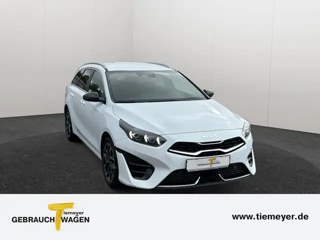 Kia Ceed view 3