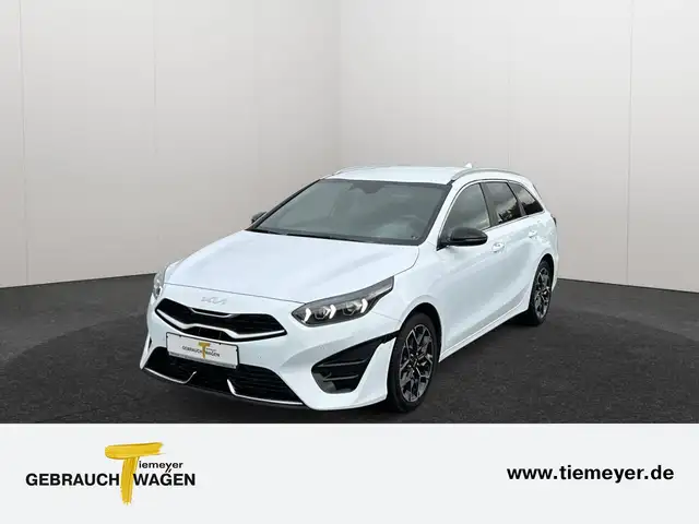 Kia Ceed main image