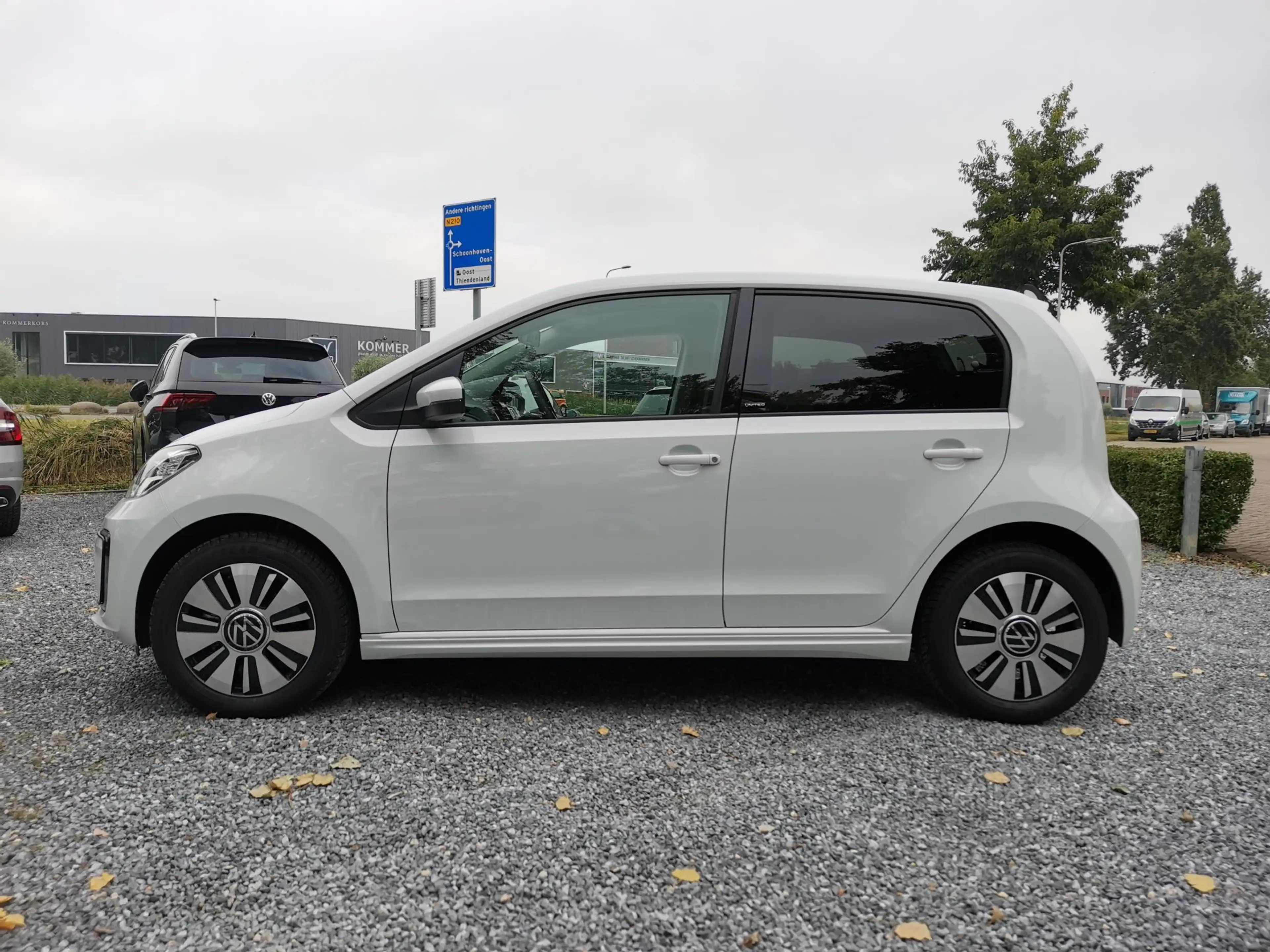 Volkswagen e-up! e-up! United (Camera,Clima,Cruise,Pdc,LM) — photo 5