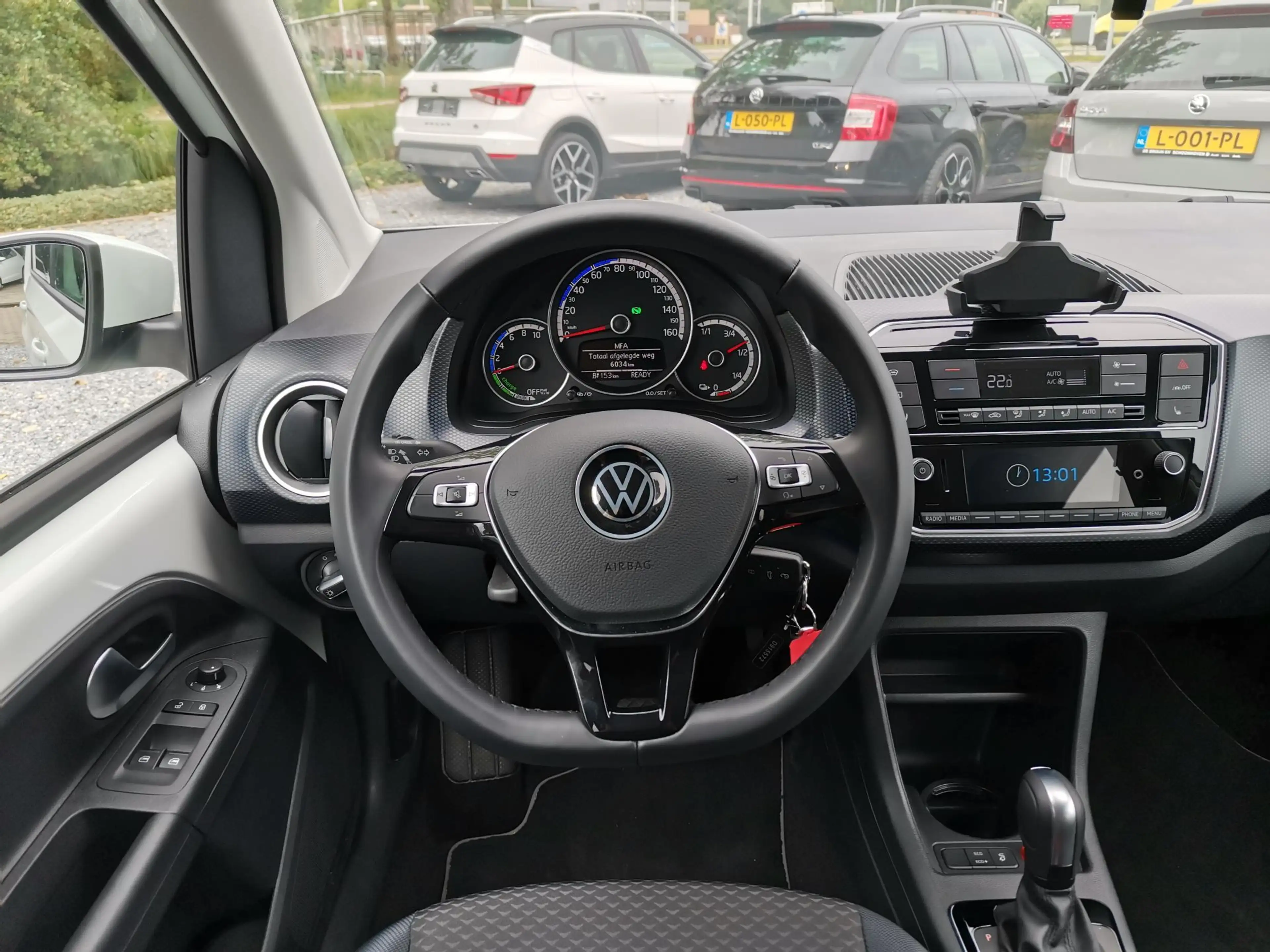 Volkswagen e-up! e-up! United (Camera,Clima,Cruise,Pdc,LM) — photo 13
