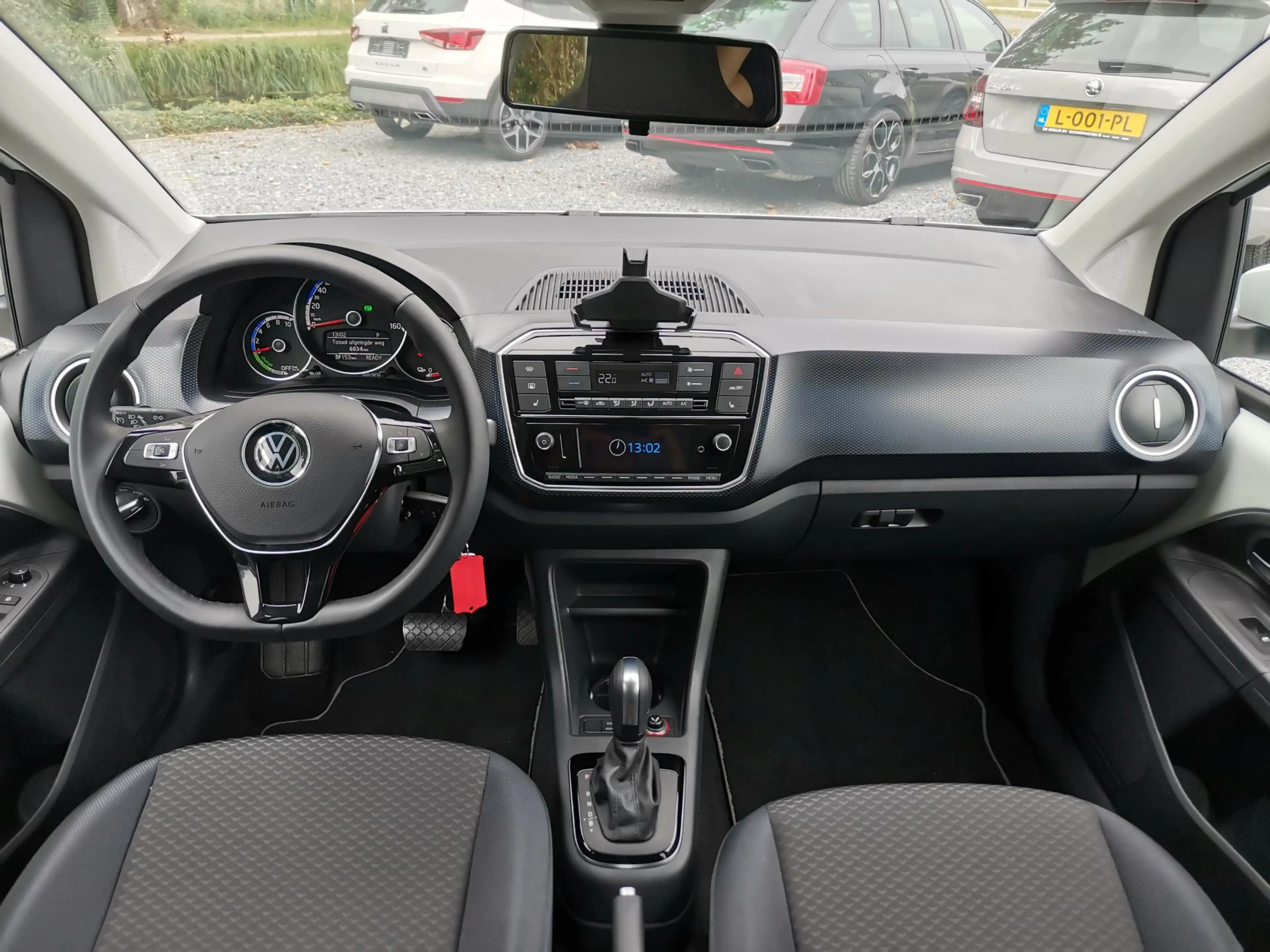 Volkswagen e-up! e-up! United (Camera,Clima,Cruise,Pdc,LM) — photo 11