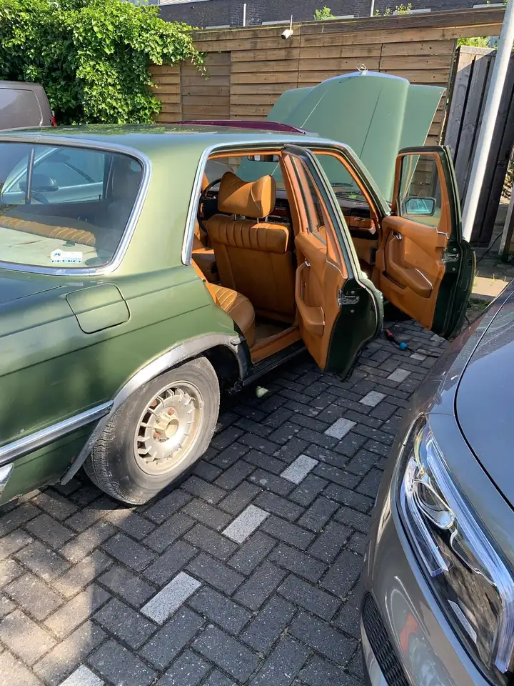 Mercedes-Benz GLB 180 Bns Solut. AMG, foto 2