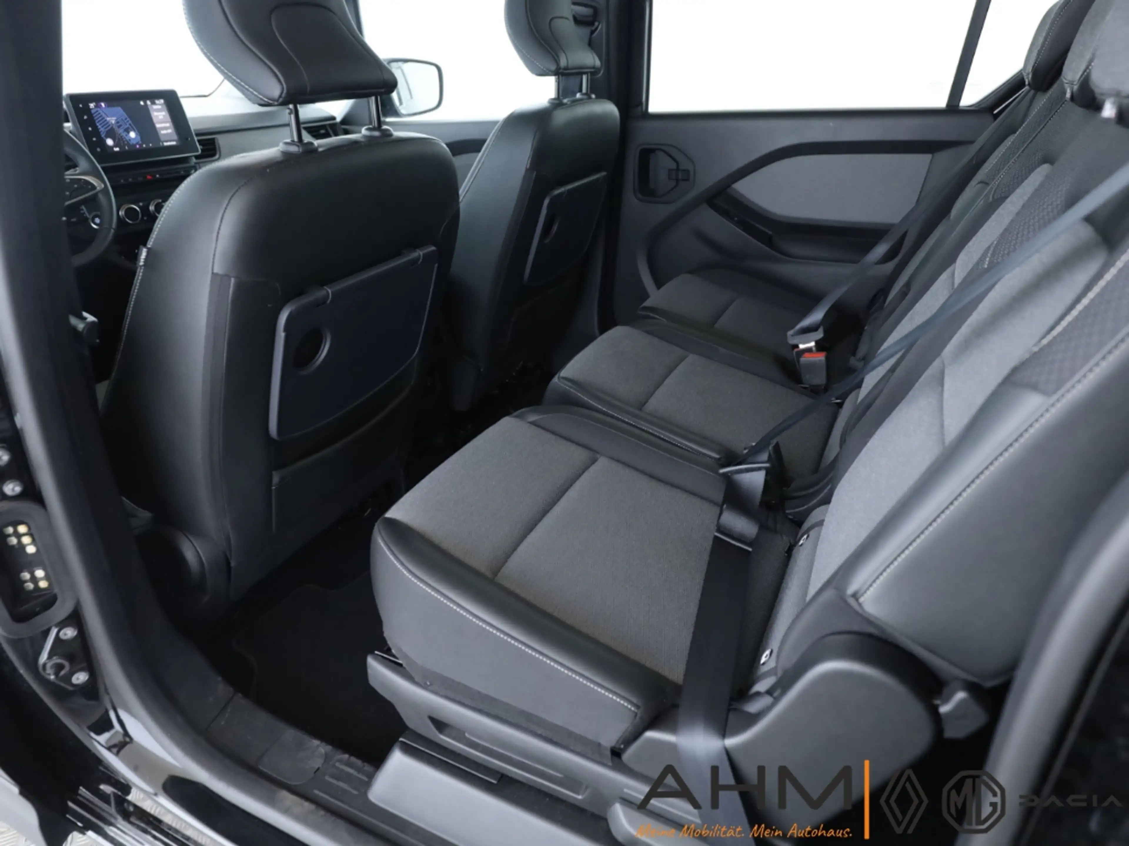Renault Kangoo III Grand 1.3 TCe 7 Sitzer SHZ NAVI PDC — photo 9