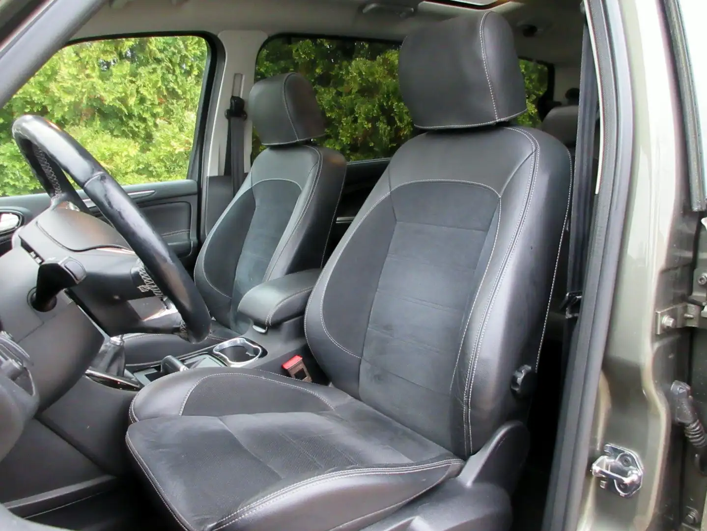 Ford Galaxy 1.6 SCTi Platinum *7 persoons*Panoramadak* Vert - 2