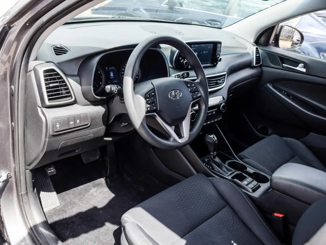 Hyundai TUCSON снимка Hyundai TUCSON