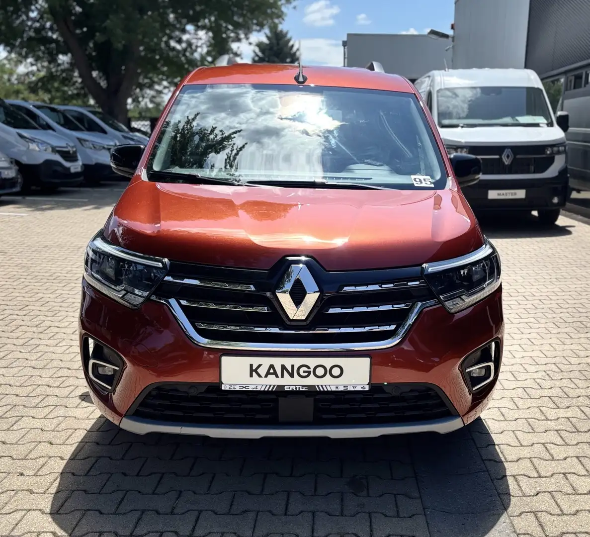 Renault Kangoo INTENS TCe 130PS Коричневый - 2