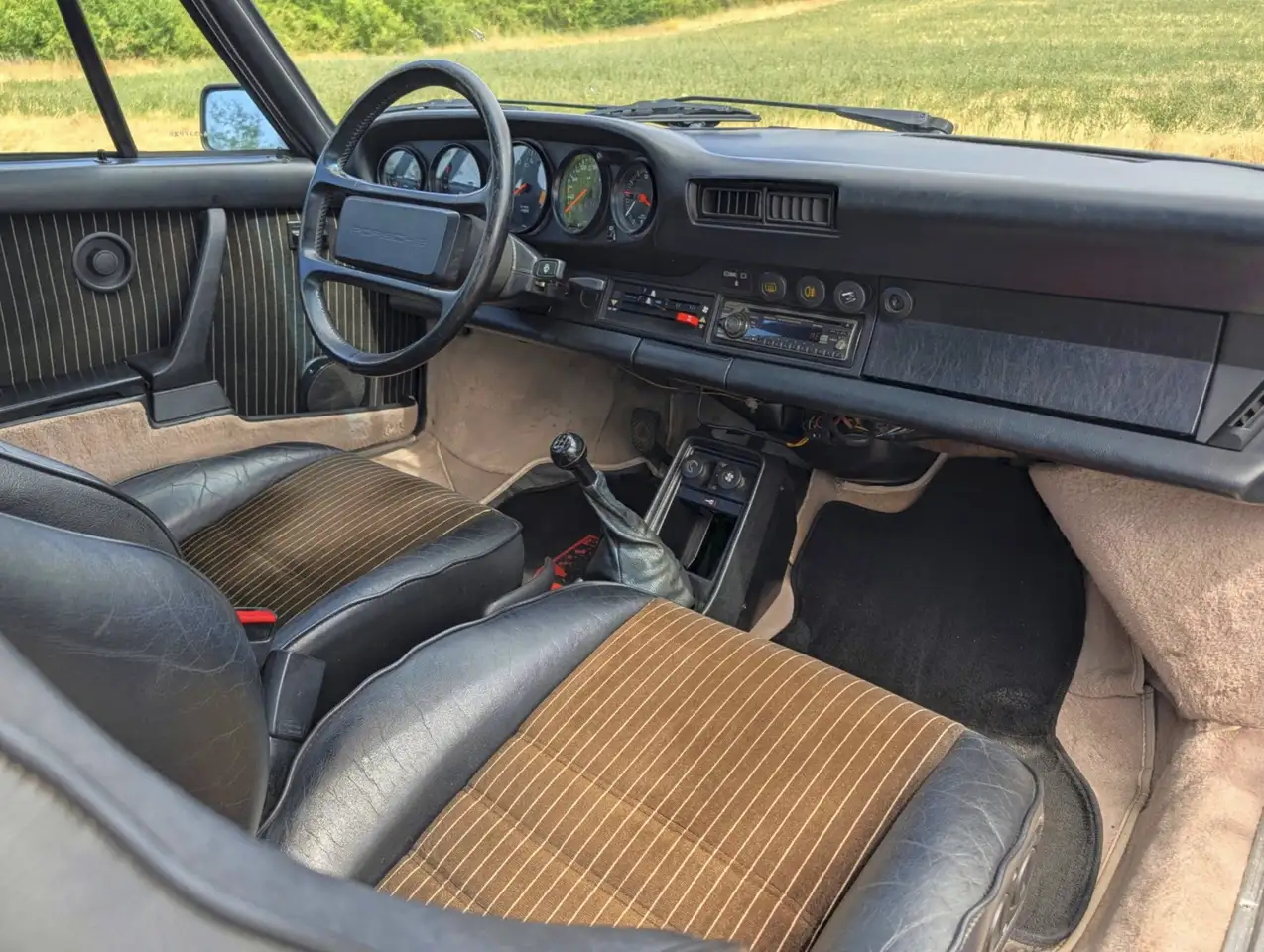 Porsche 911 3.2 TARGA REAL TURBO LOOK, foto 7