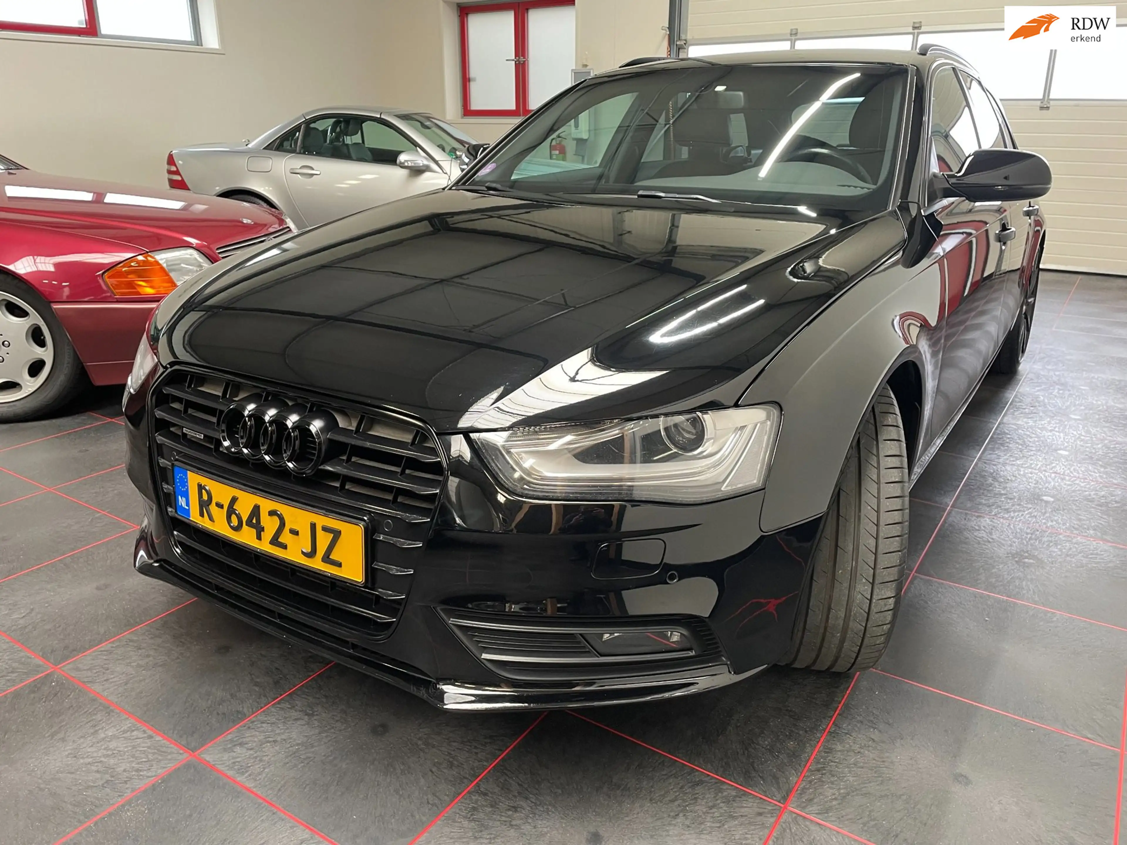 Audi A4 Avant 2.0 TFSI quattro Pro Line Business Automaat