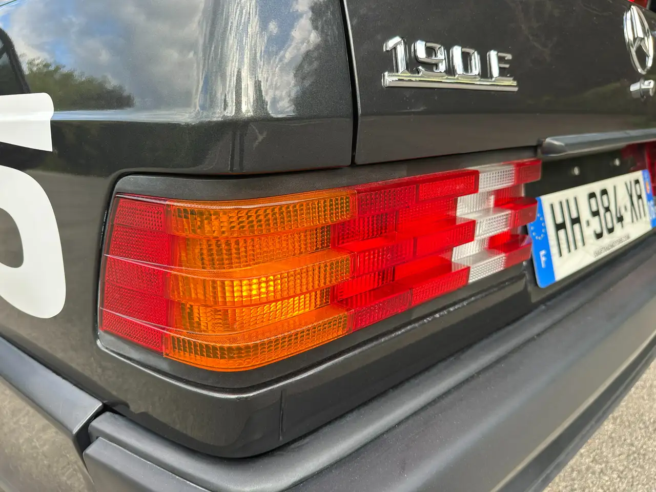 Mercedes-Benz 190 E 2.3 16V Confort, foto 12