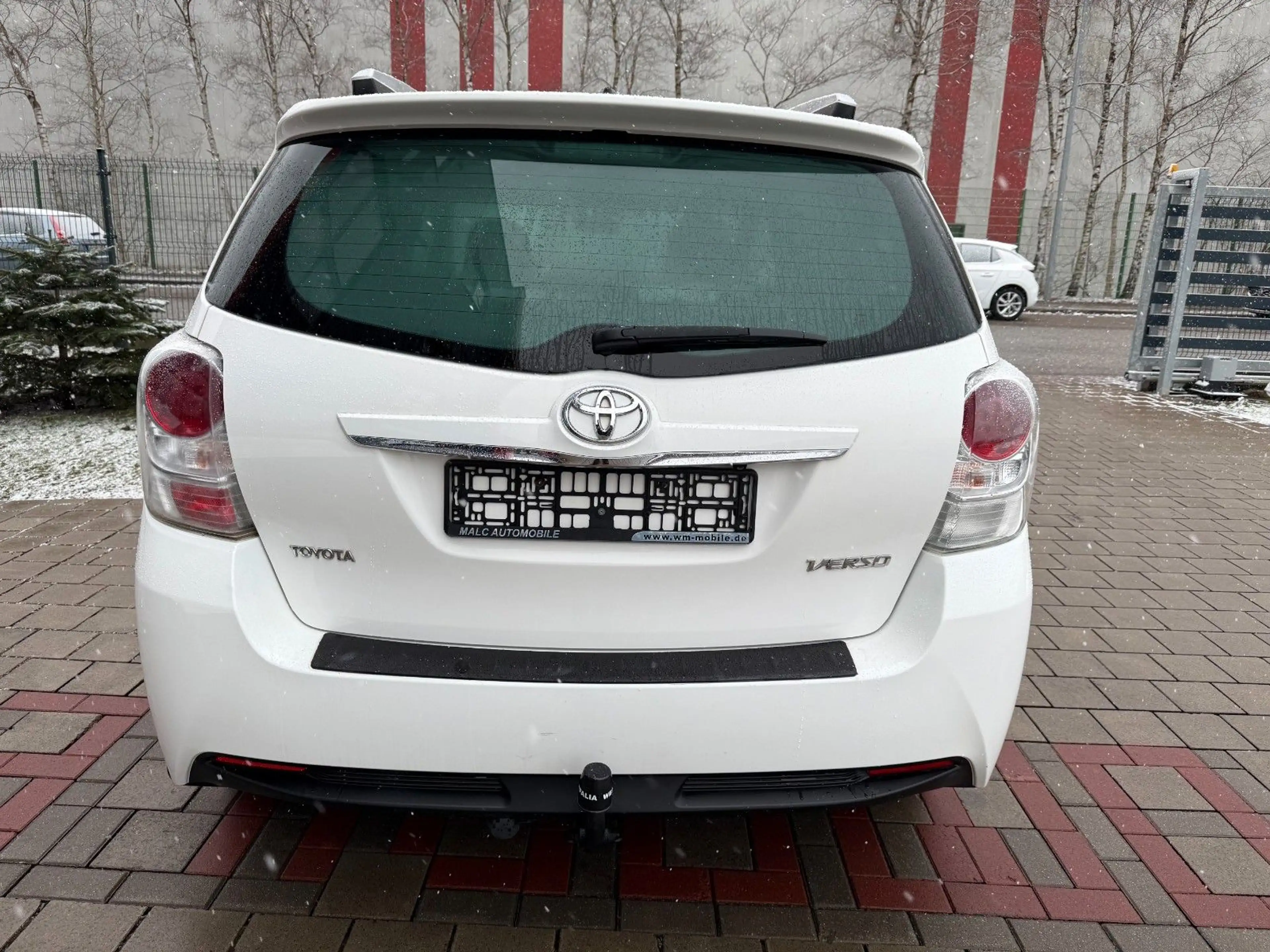Toyota Verso Life 2.0 D-4D TÜV/INSP. Neu/AHK — photo 13