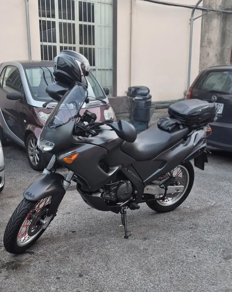 Aprilia Pegaso 650