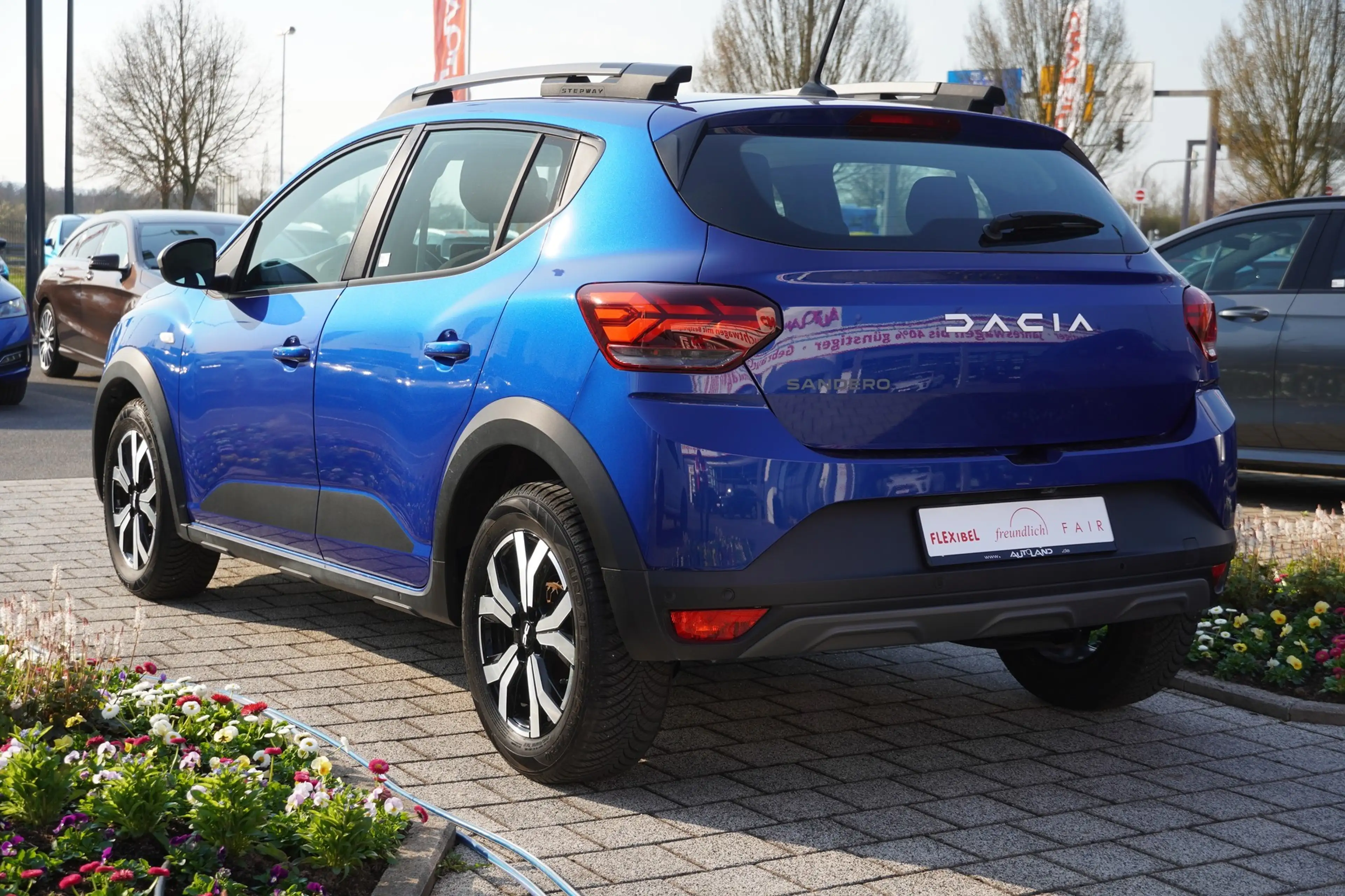 Dacia Sandero Stepway III 1.0 Klimaaut. LED Totwinkel — photo 7