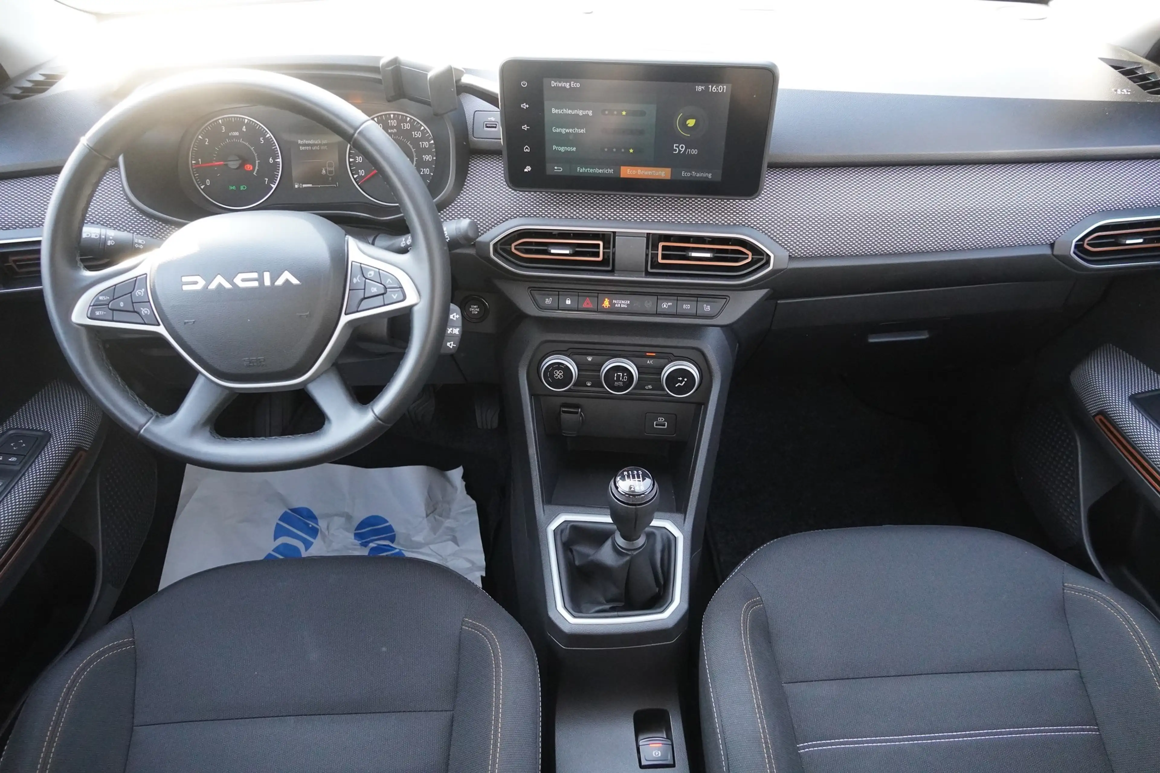 Dacia Sandero Stepway III 1.0 Klimaaut. LED Totwinkel — photo 11