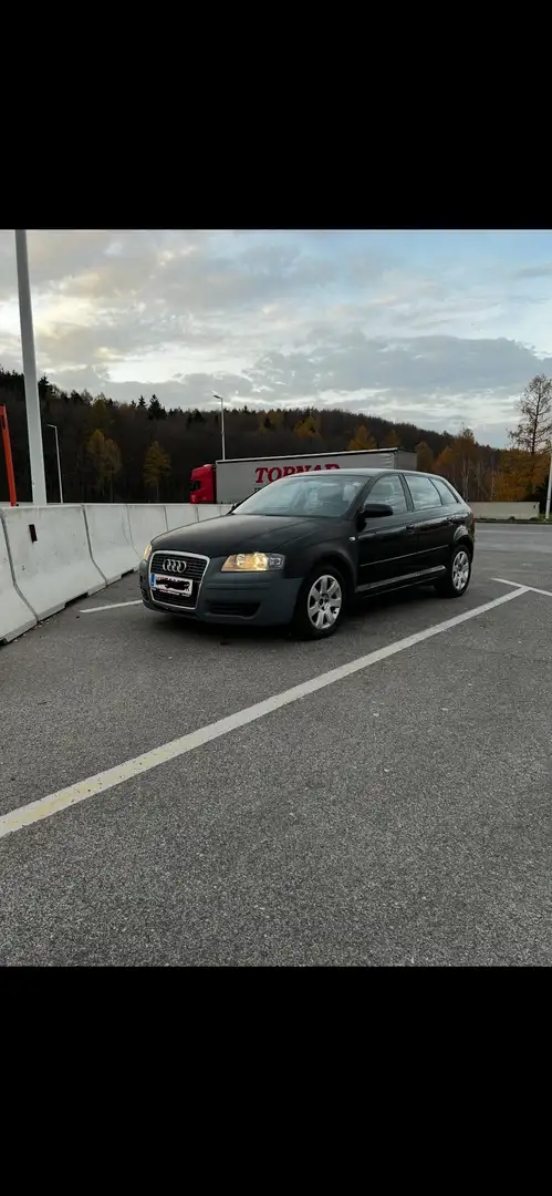 Audi A3 SB Attraction 1,9 TDI DPF - 1